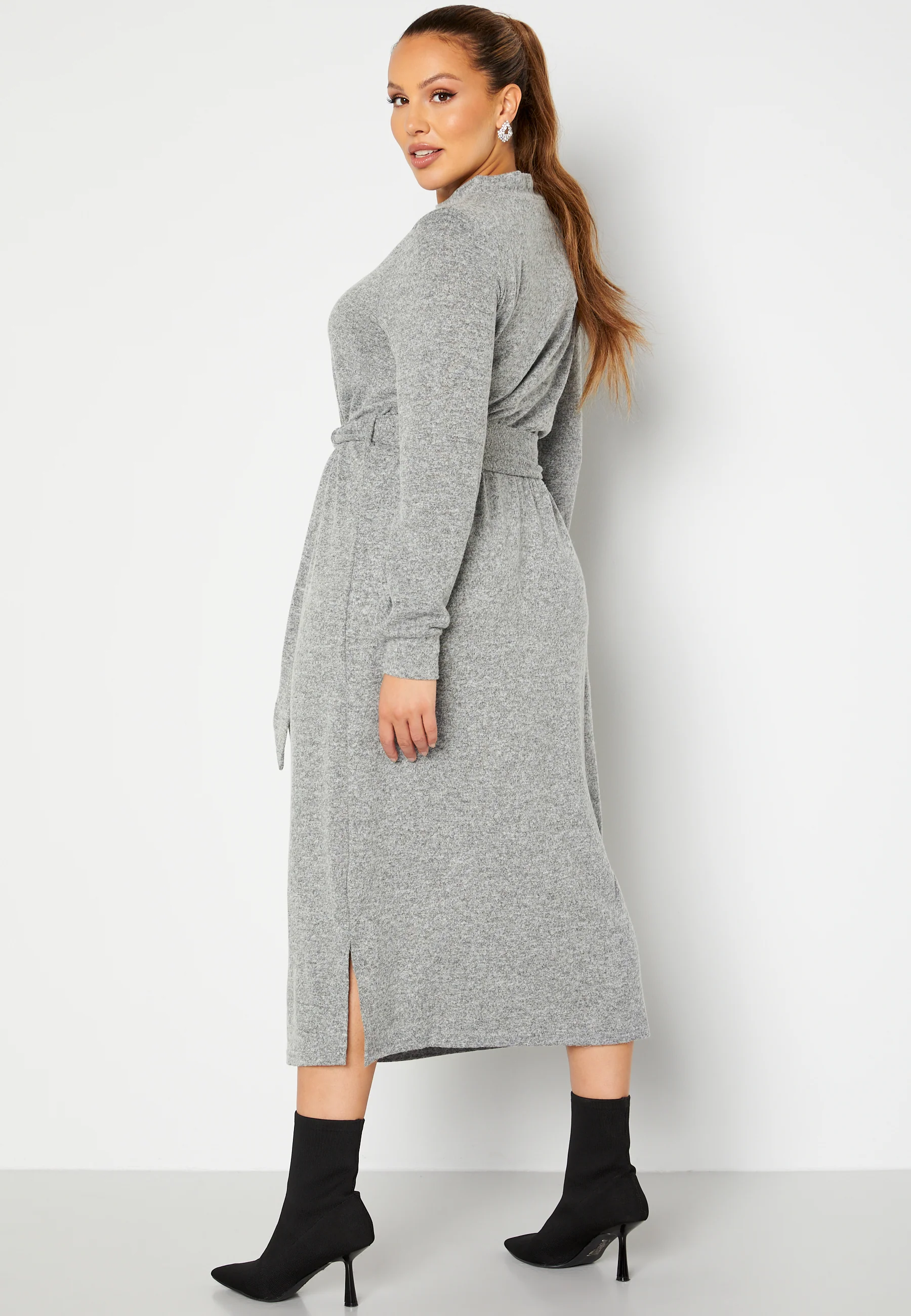 Faith cosy midi dress - Image 3