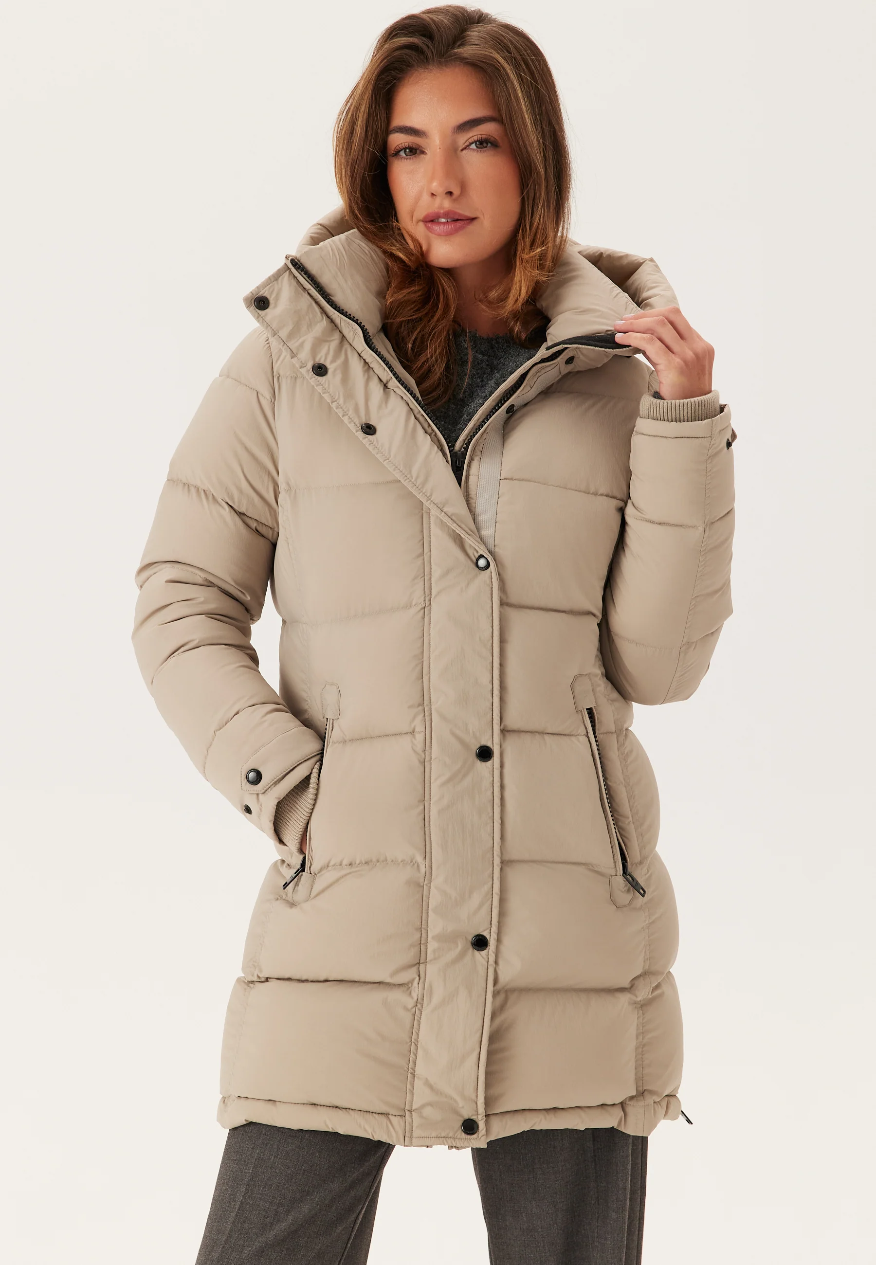 Falcon Mid Jacket - Image 3