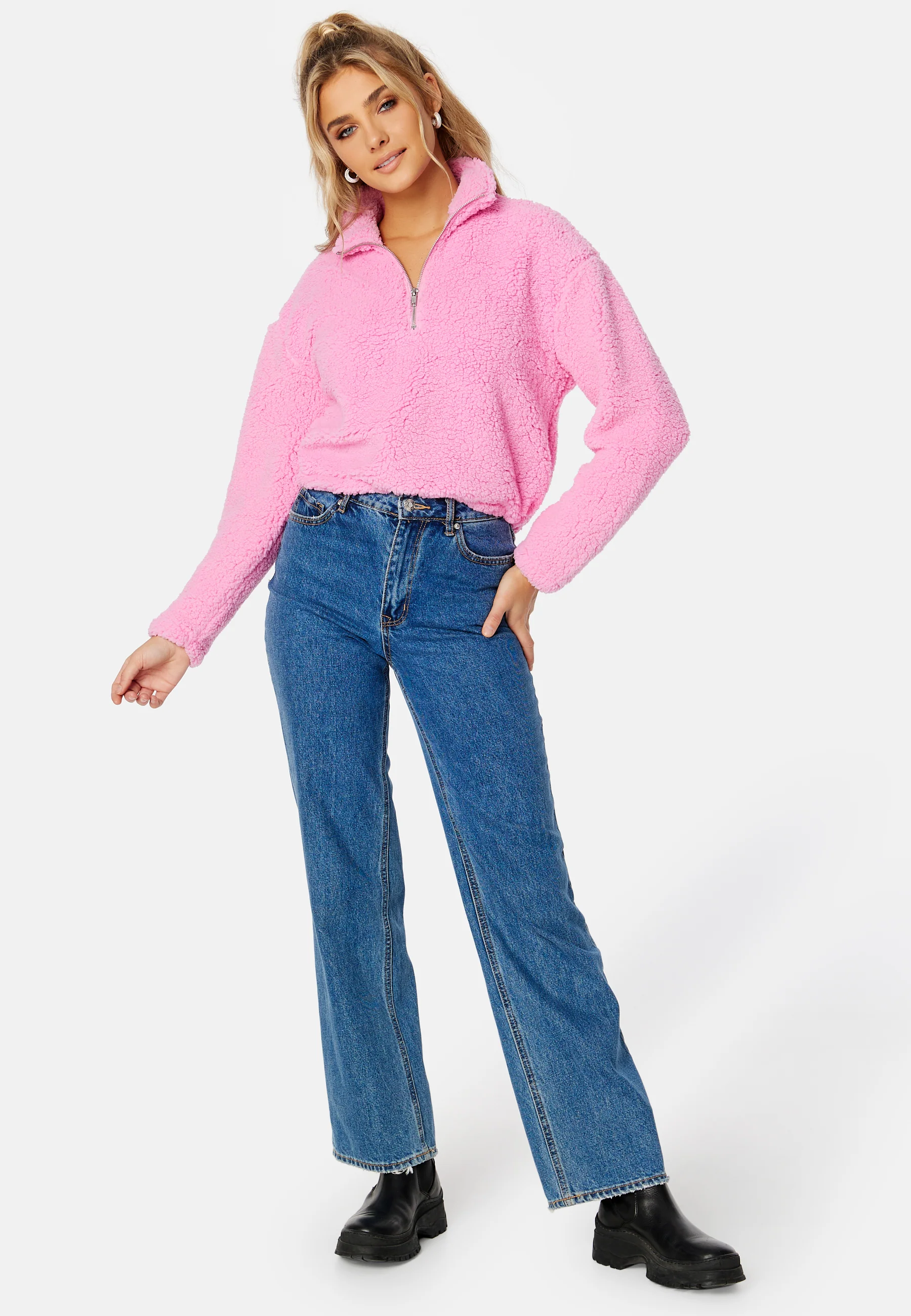 Ferna Cropped Teddy Sweat - Image 5