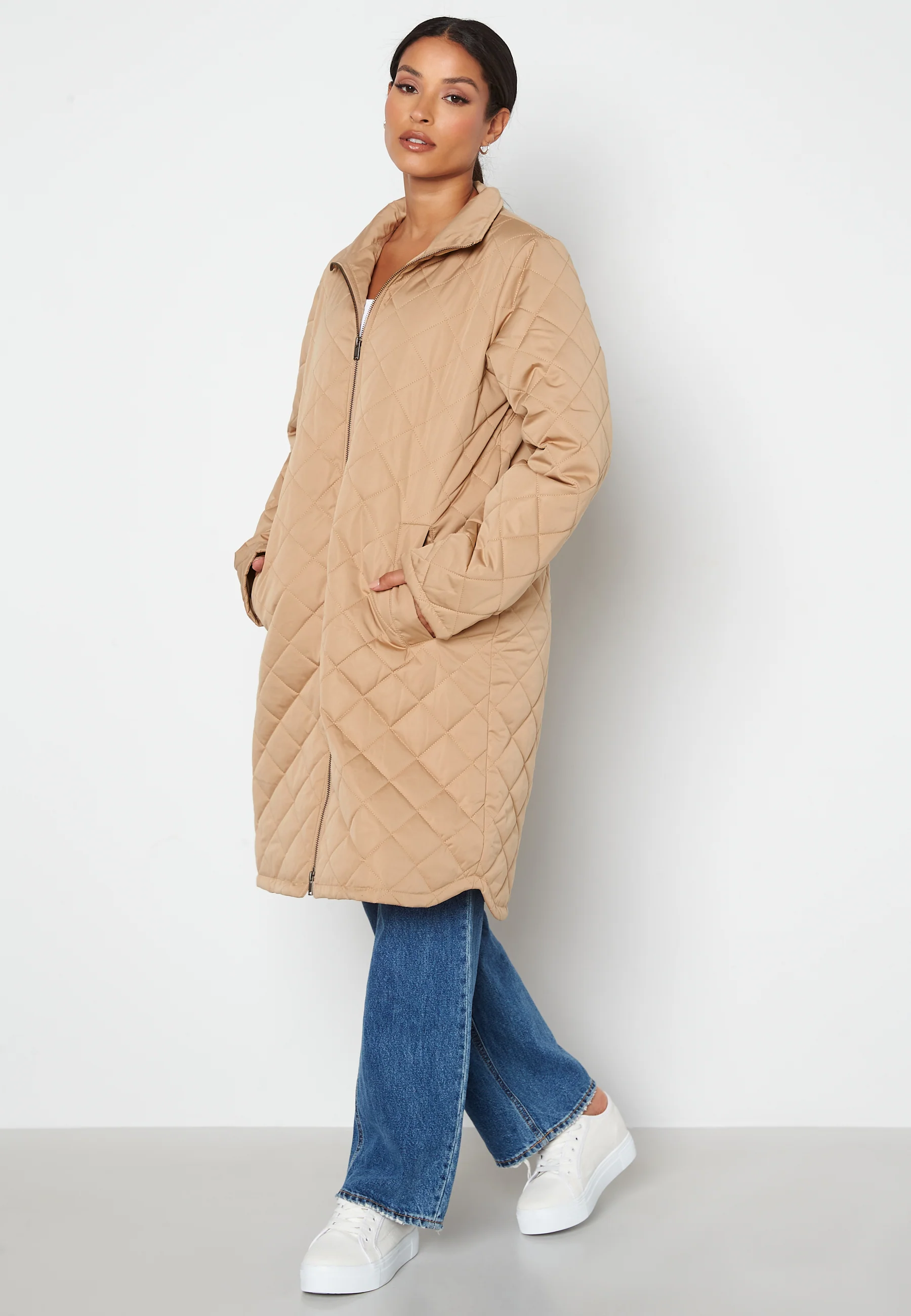 Filly Quilted Coat - Image 2