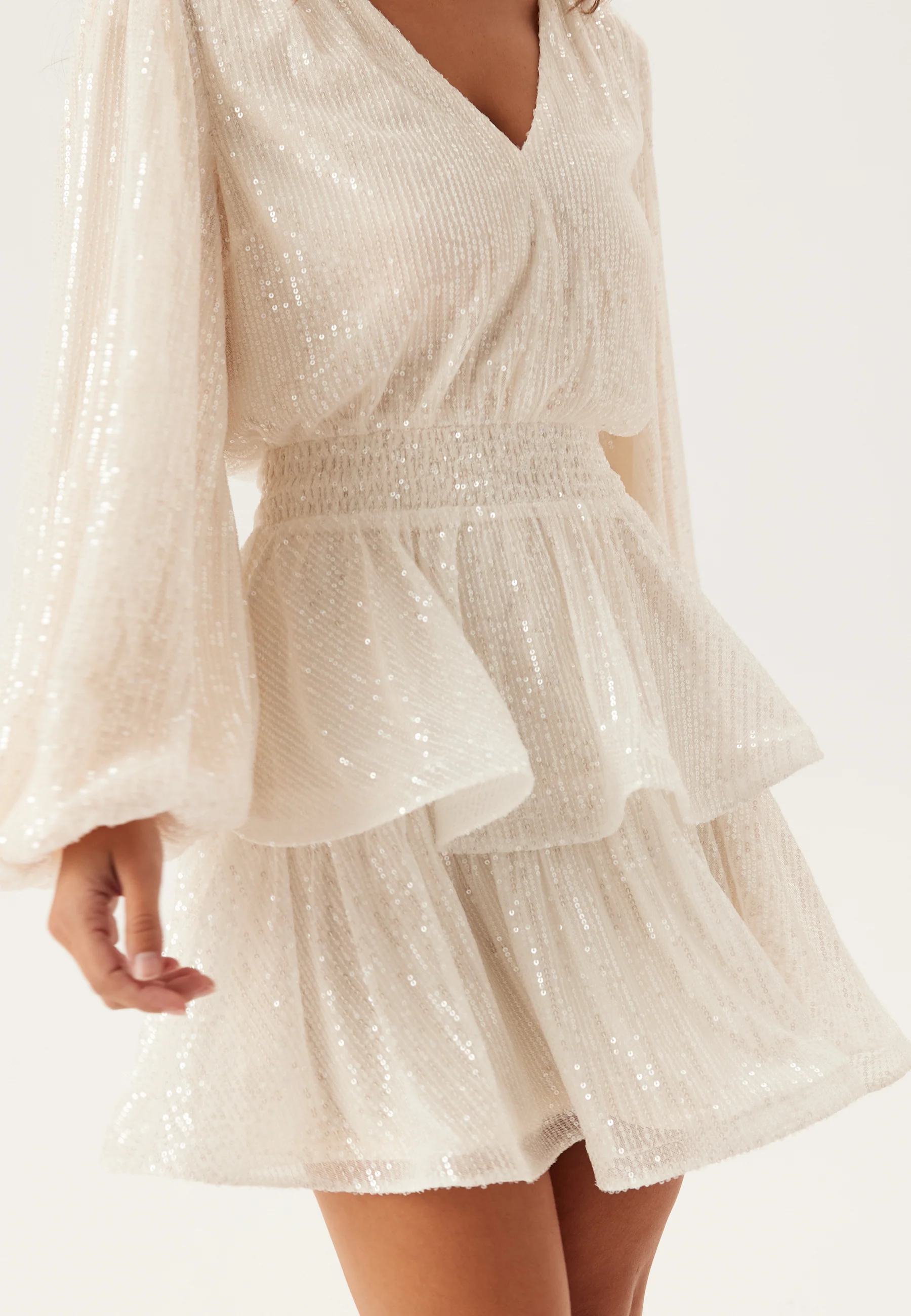 Flounce Balloon Sleeve Sequin Dress - Image 3