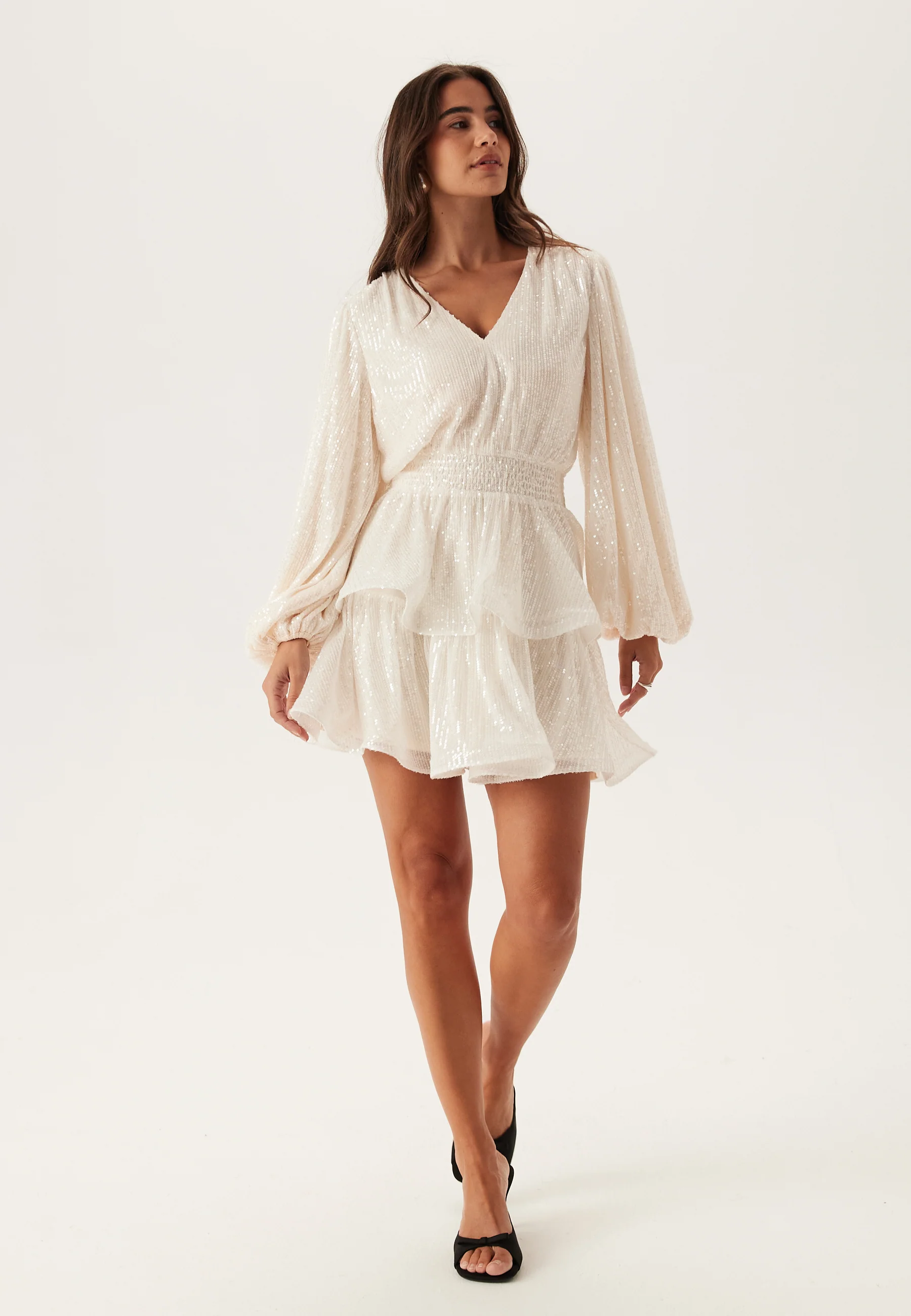 Flounce Balloon Sleeve Sequin Dress - Image 4