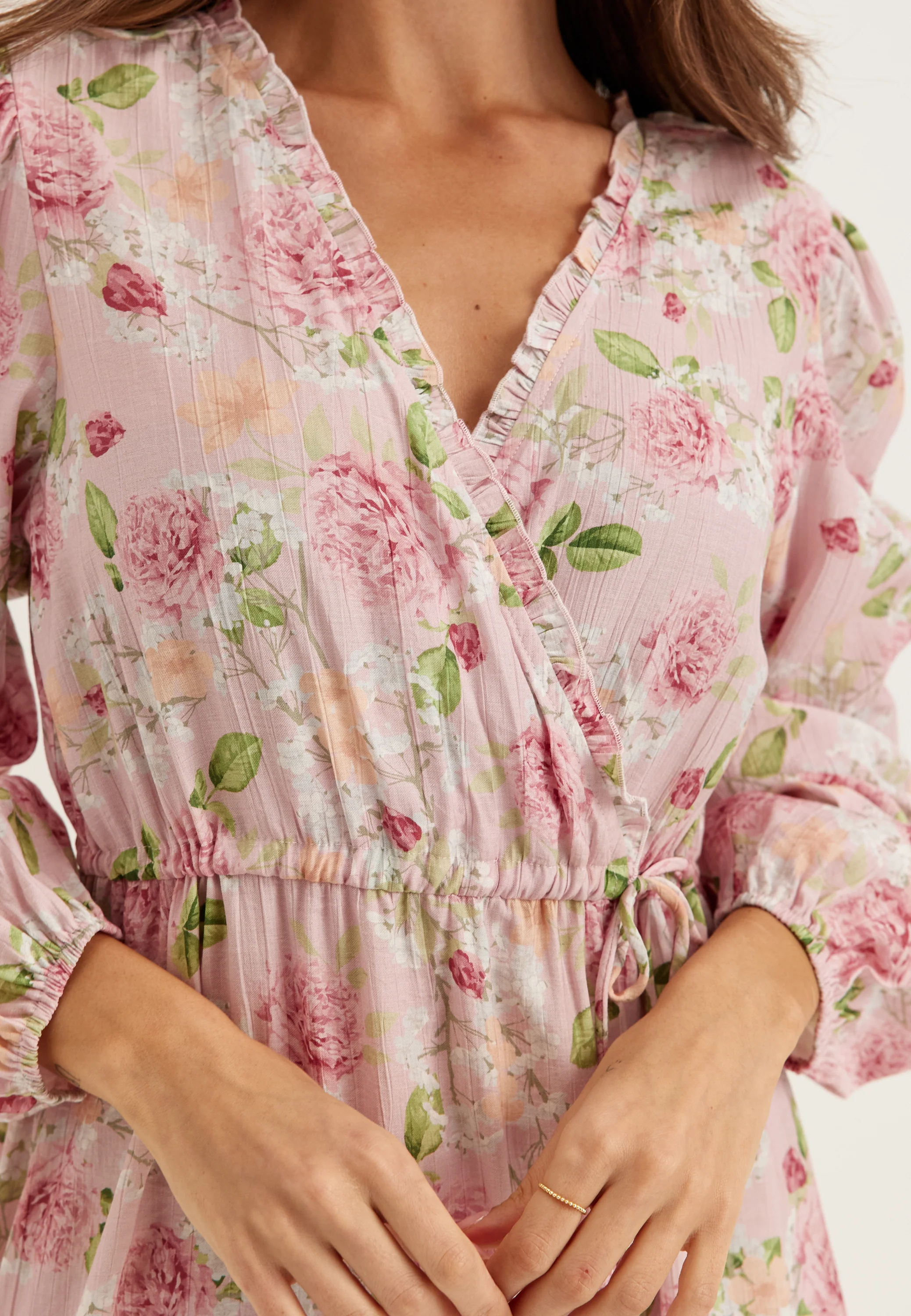 Flowy Maxi Dress - Image 4