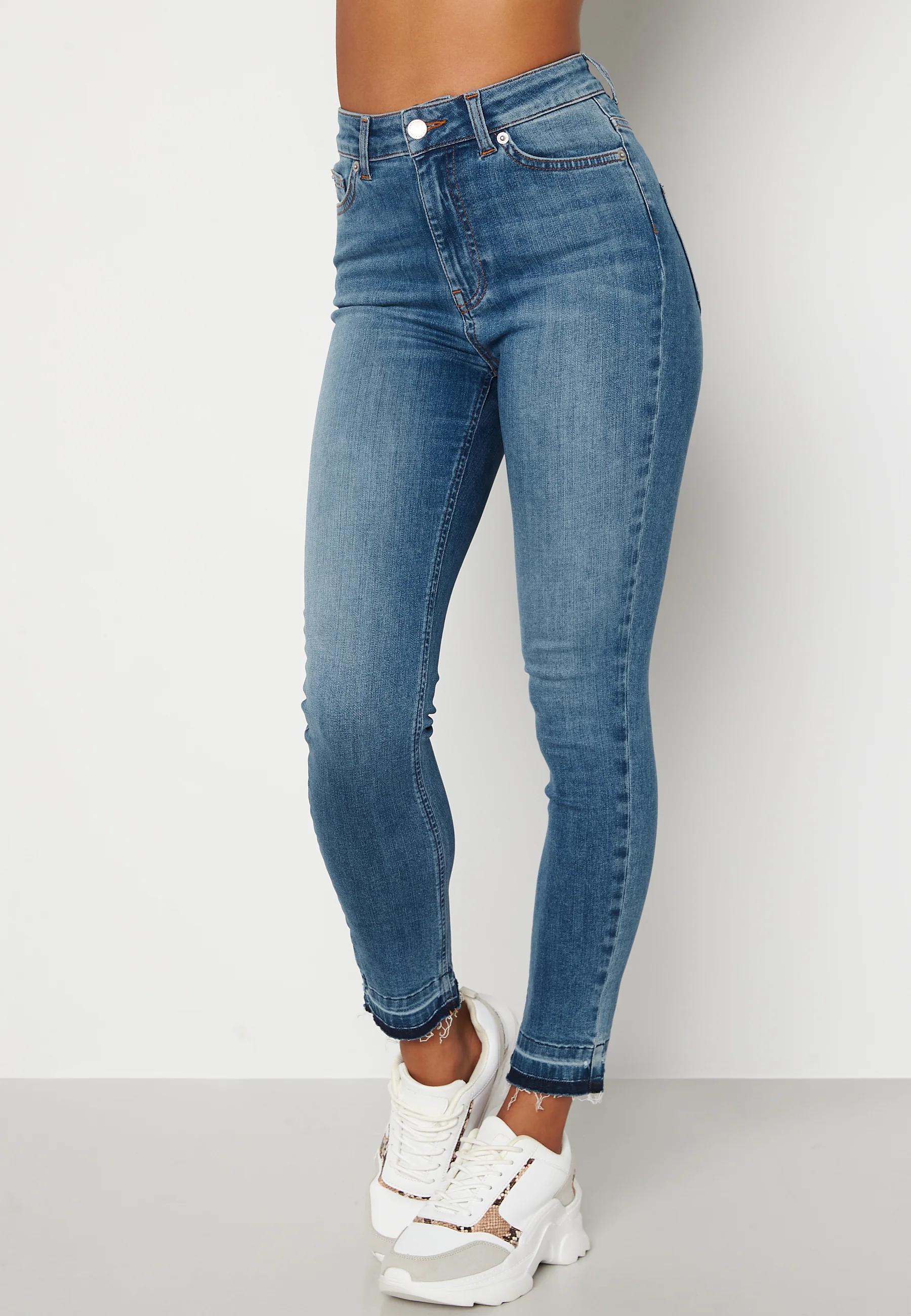 Freya high waist jeans - Image 4