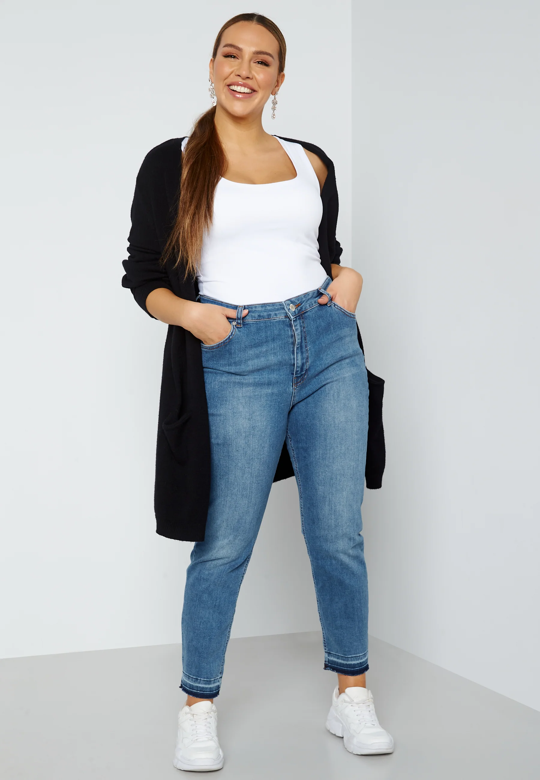 Freya high waist jeans - Image 7