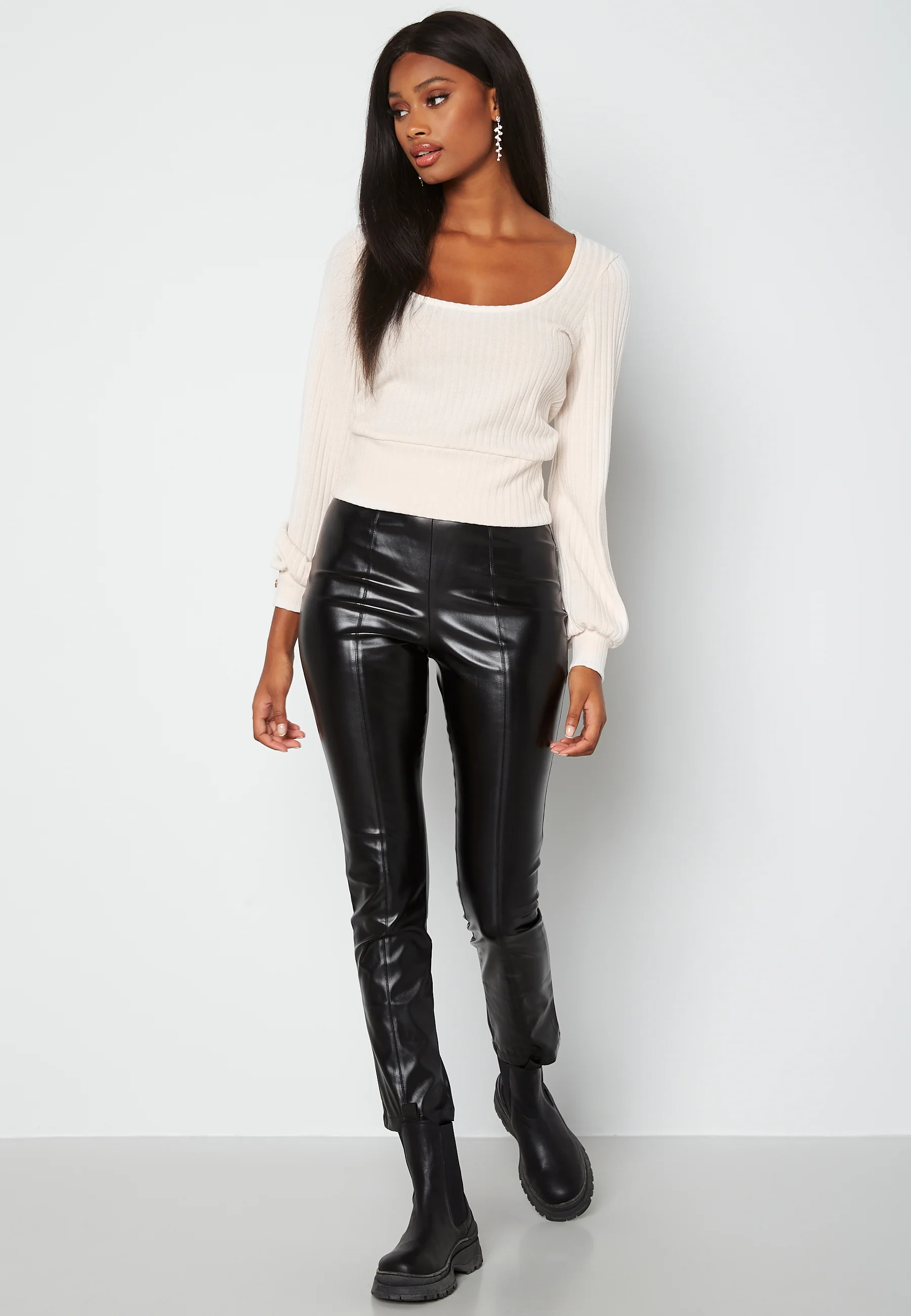 Gianna puff sleeve top - Image 2