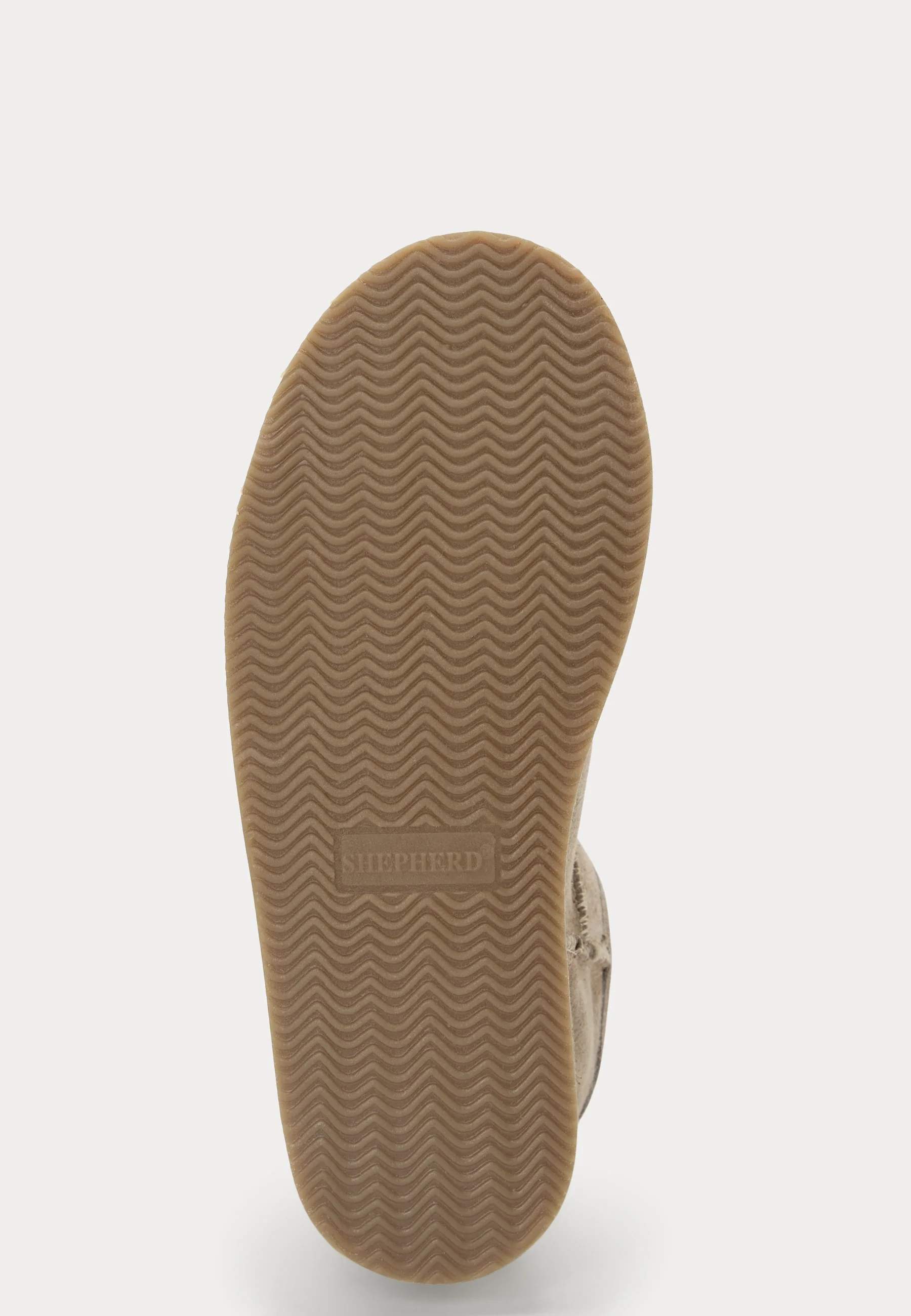Glasgow Sheepskin Boots - Image 5