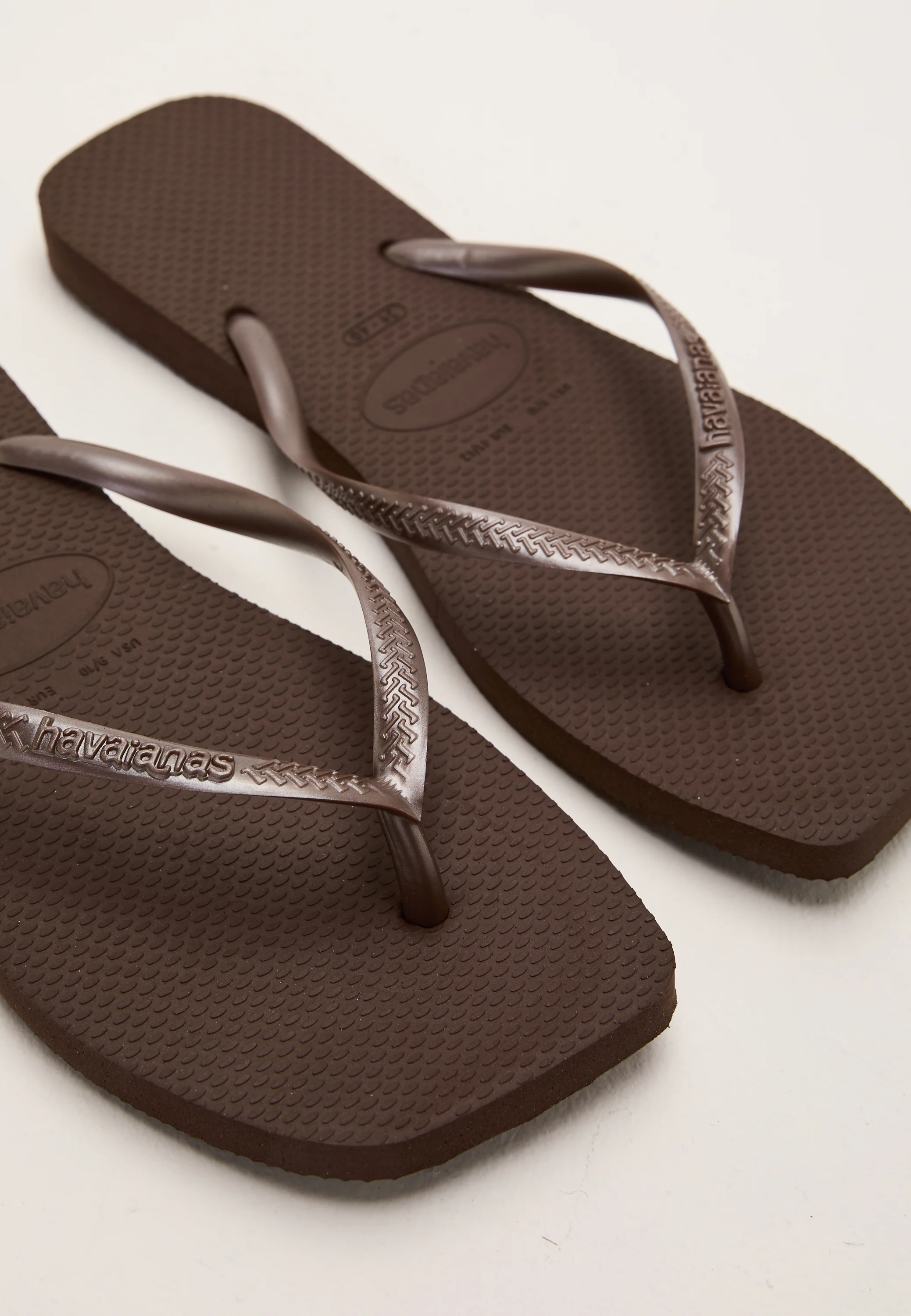 Hav. Slim Square Sandal - Image 3