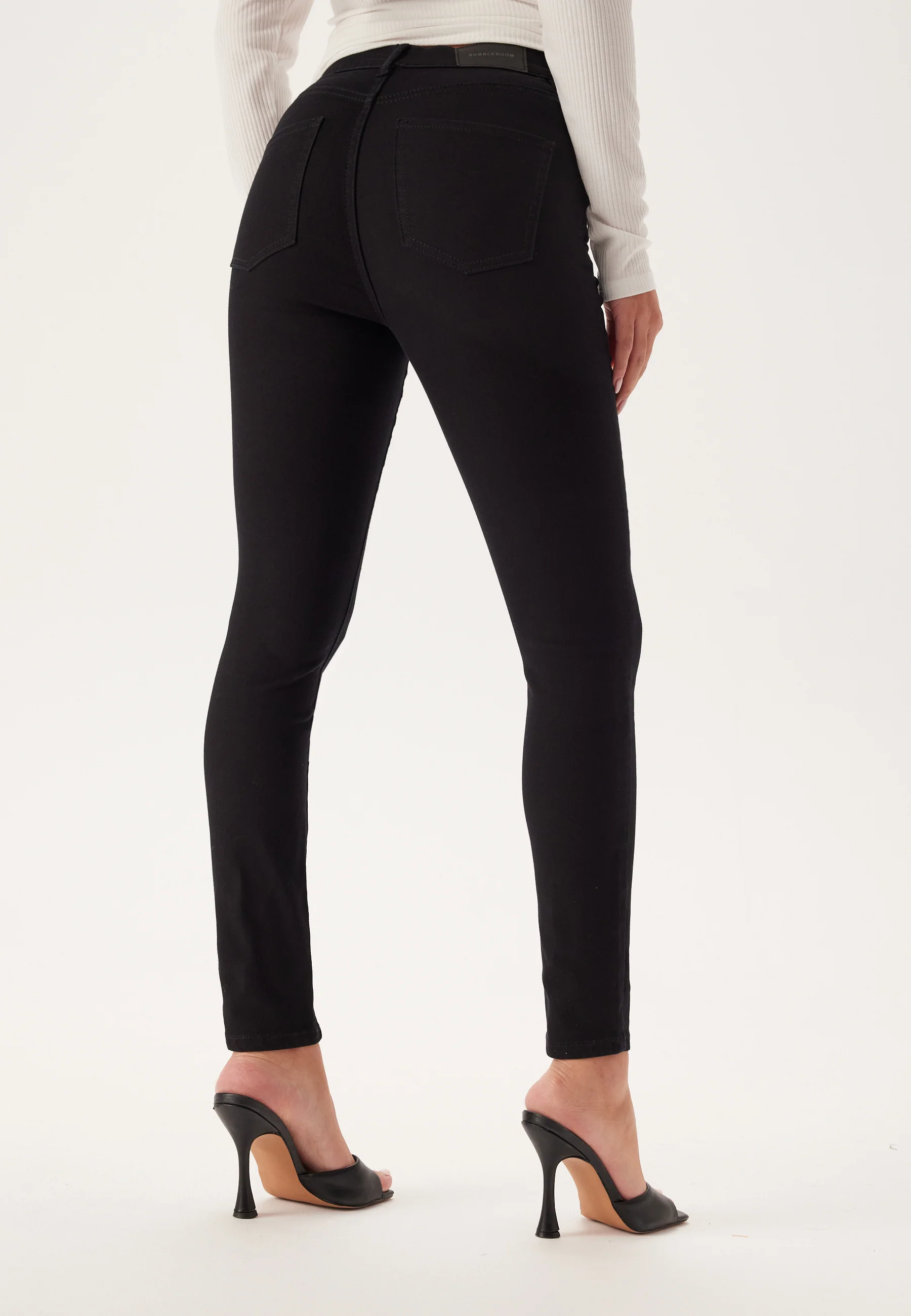 High Ankle Superstretch Jeans - Image 4