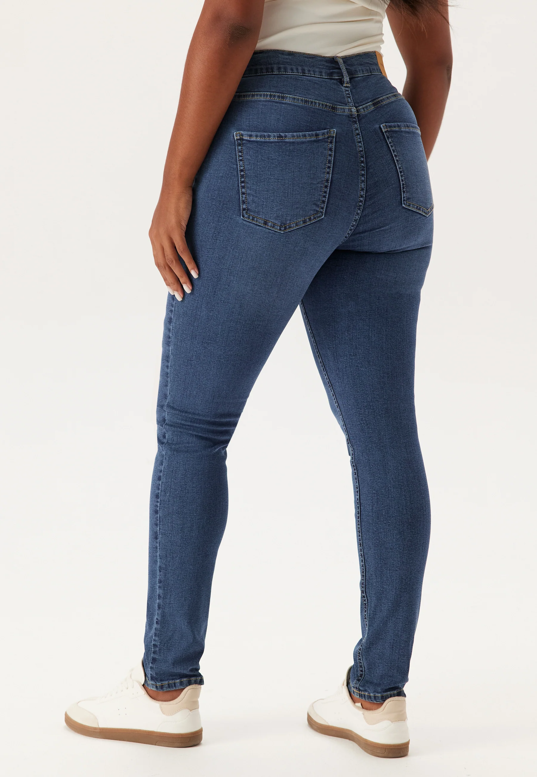 High Full length Superstretch Jeans - Image 11