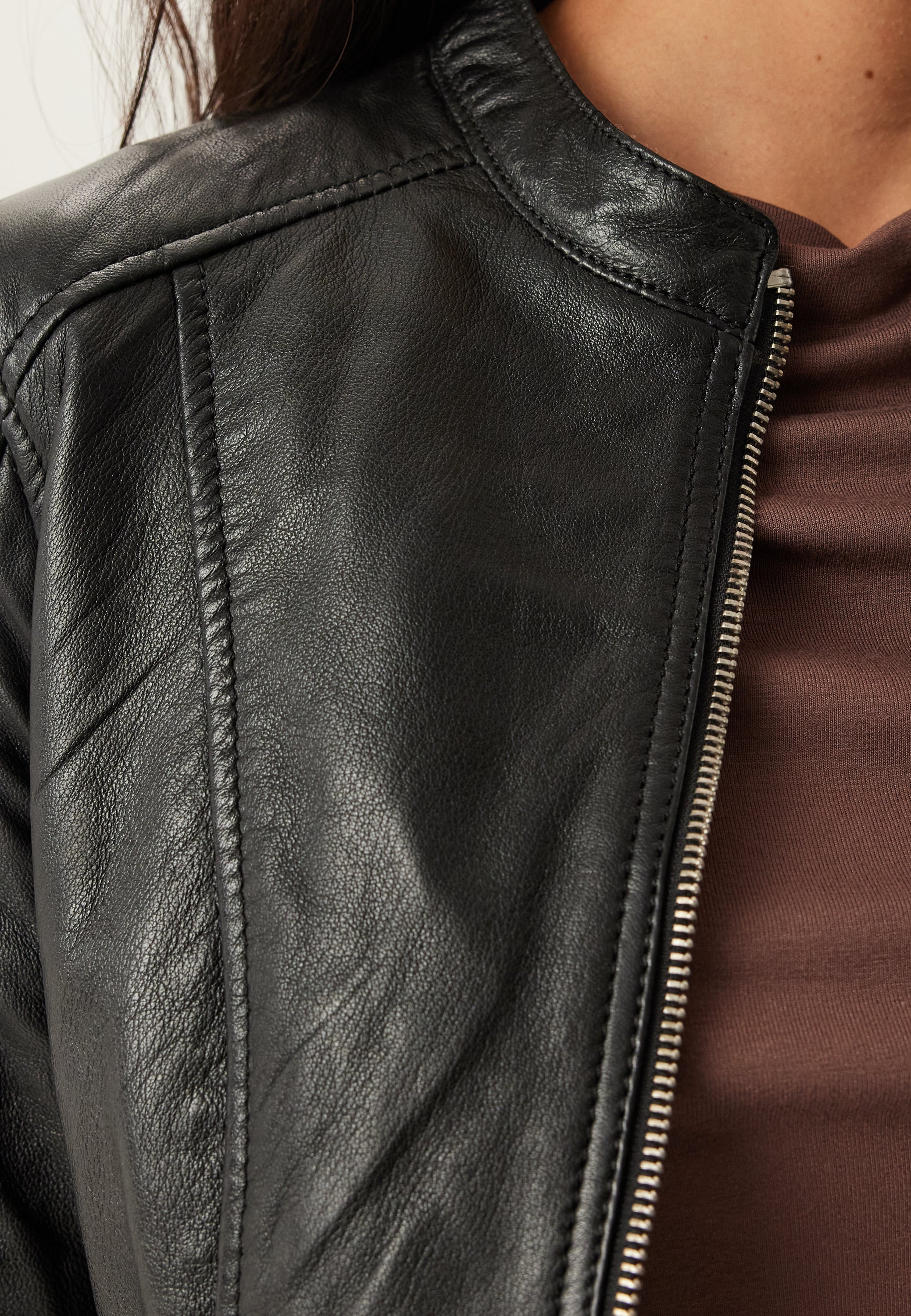 Izzie Jacket - Image 5