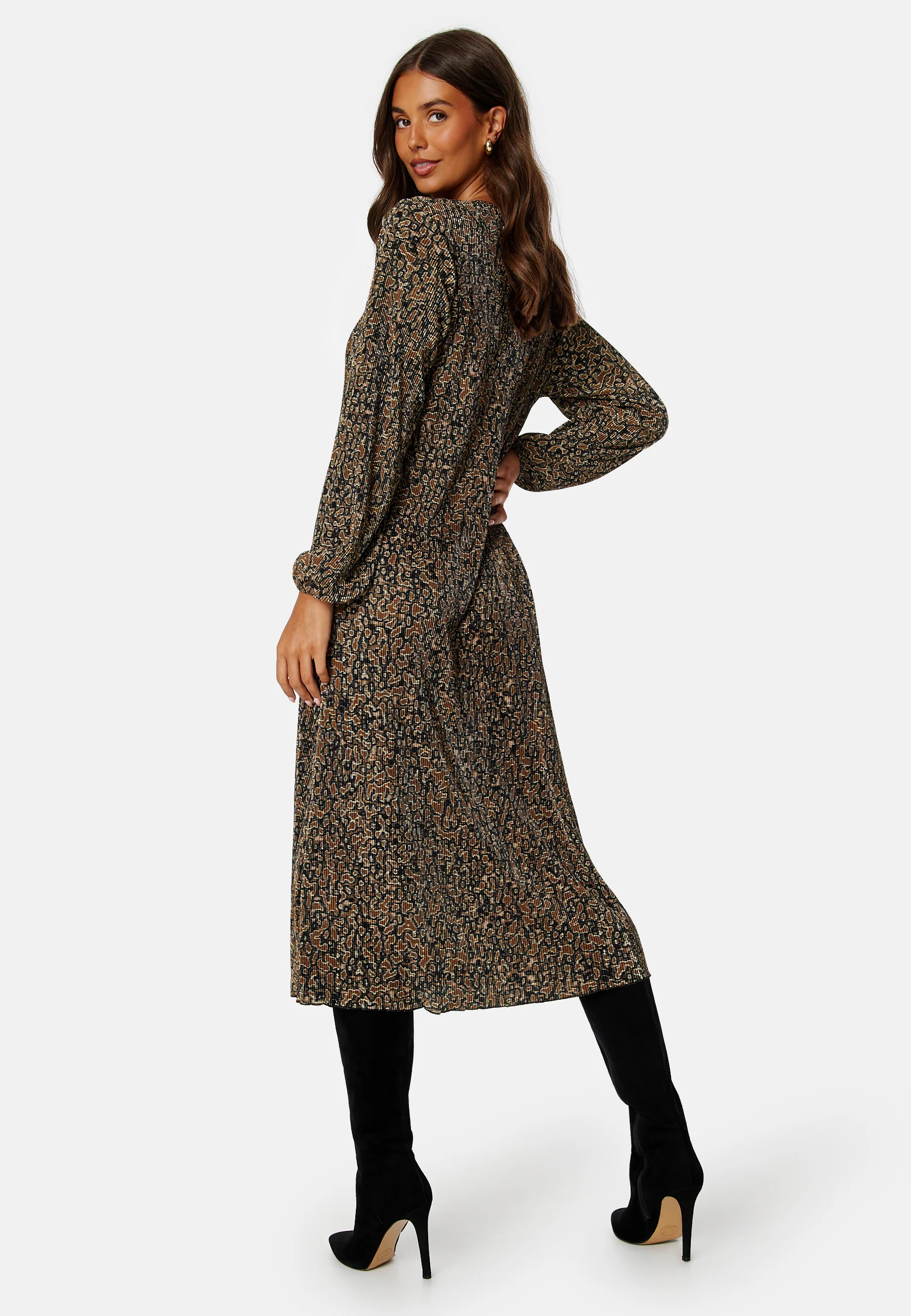 Johanne O-Neck Midi Dress - Image 3