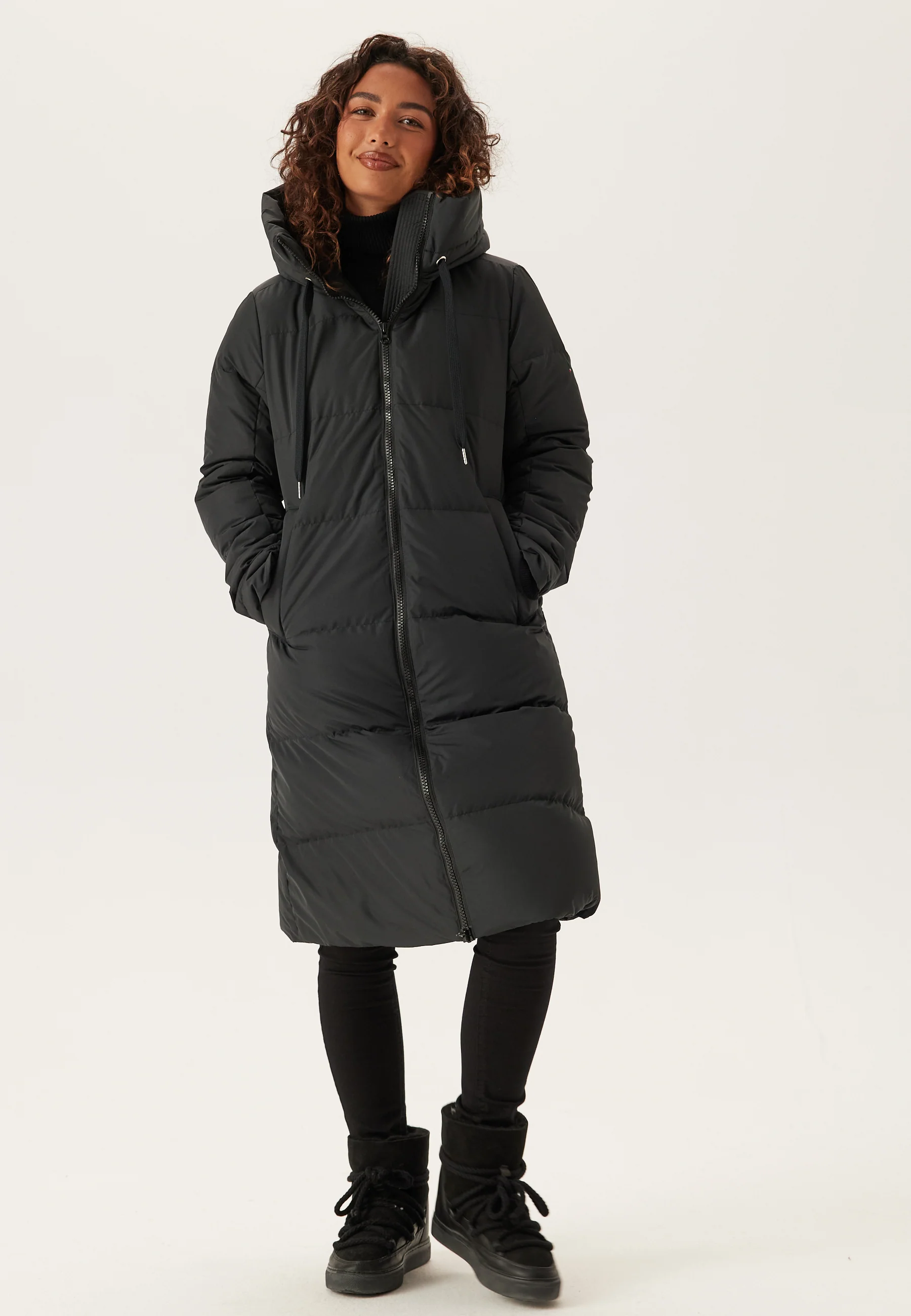 Jossan Cozy Down Jacket - Image 6