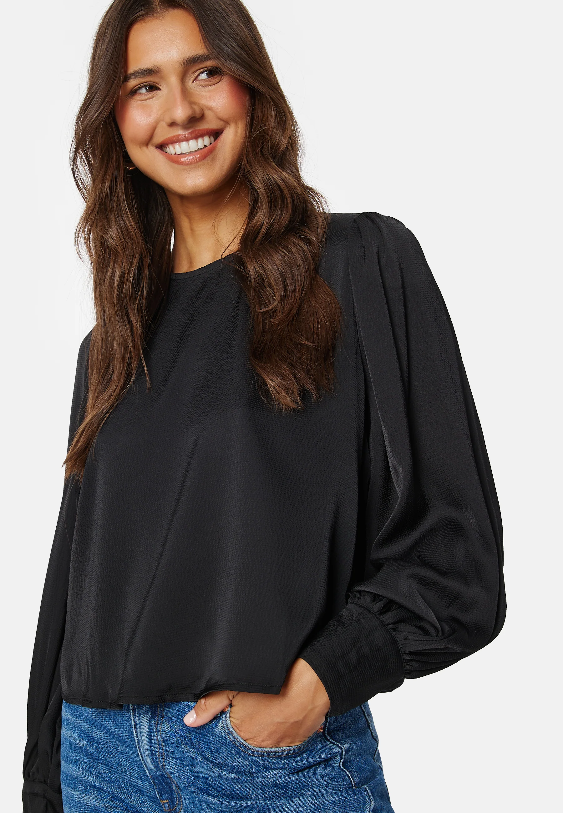 Jovana Ruby O-Neck Top - Image 2