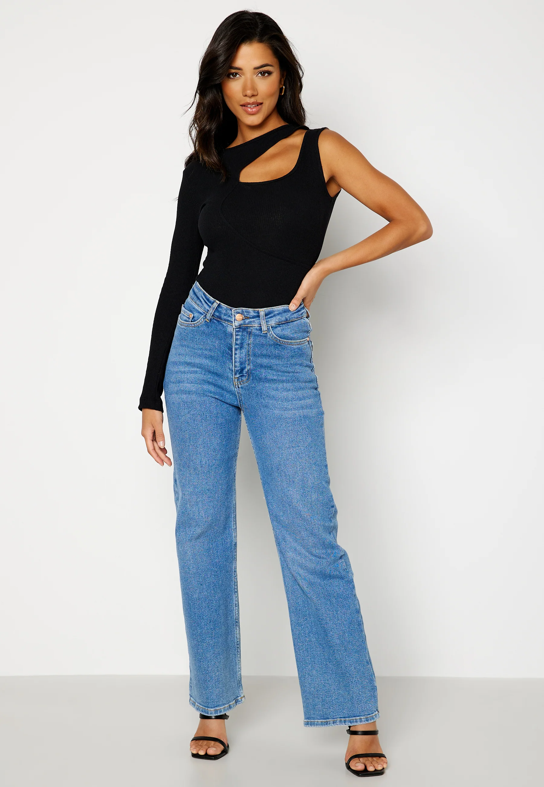 Justina Cut Out Body - Image 7