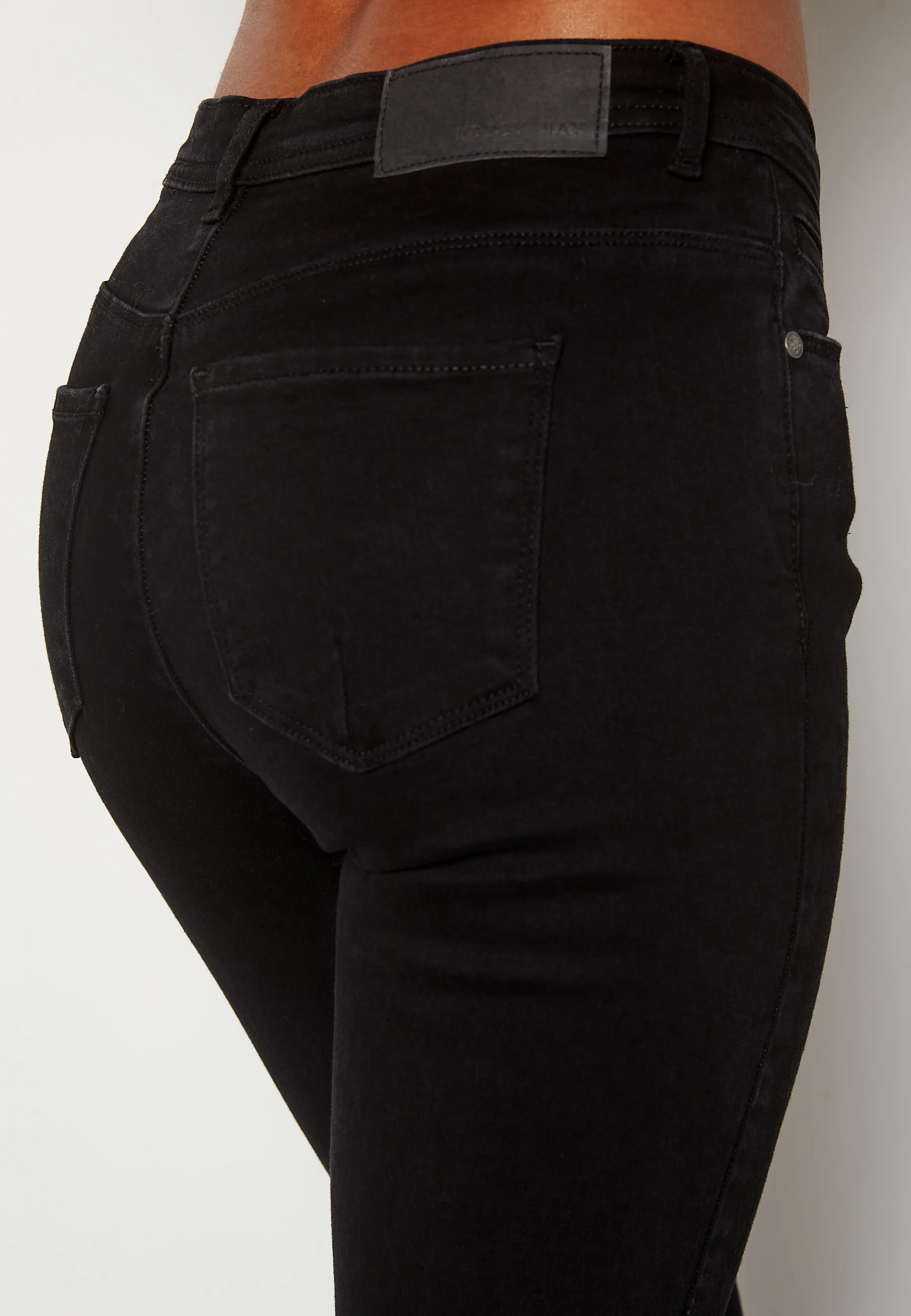 Kimmy Ankel Dart Jeans - Image 6