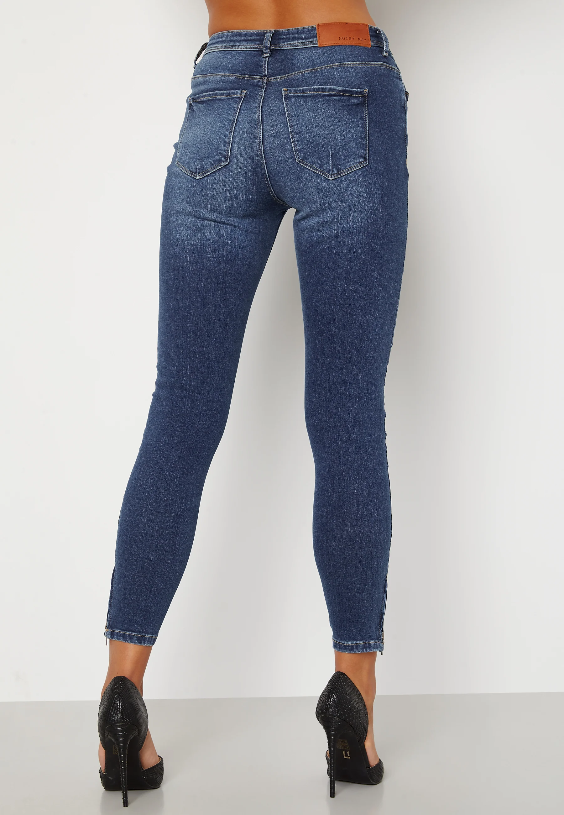 Kimmy Ankel Dart Jeans - Image 5