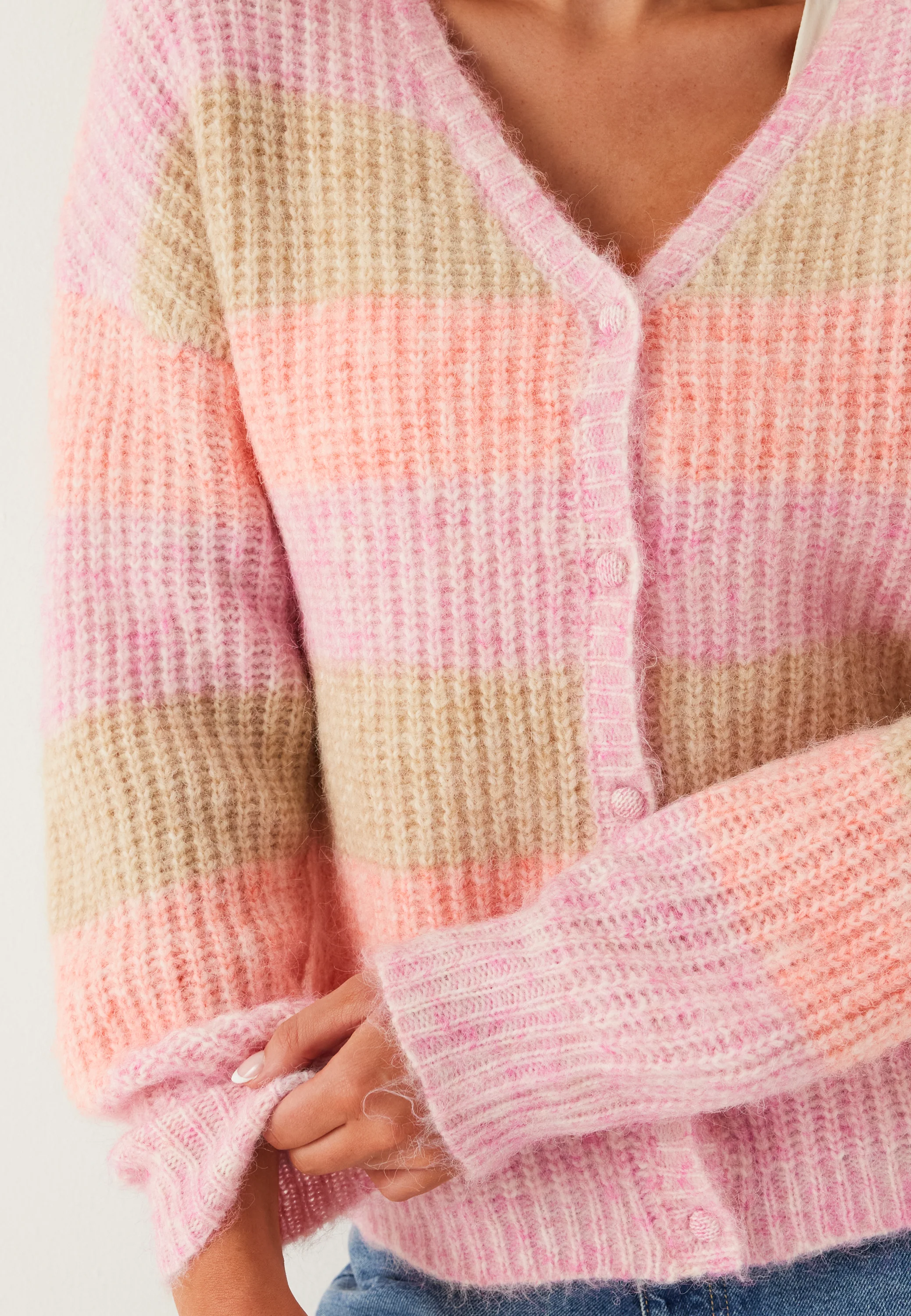 Knitted Cardigan - Image 3