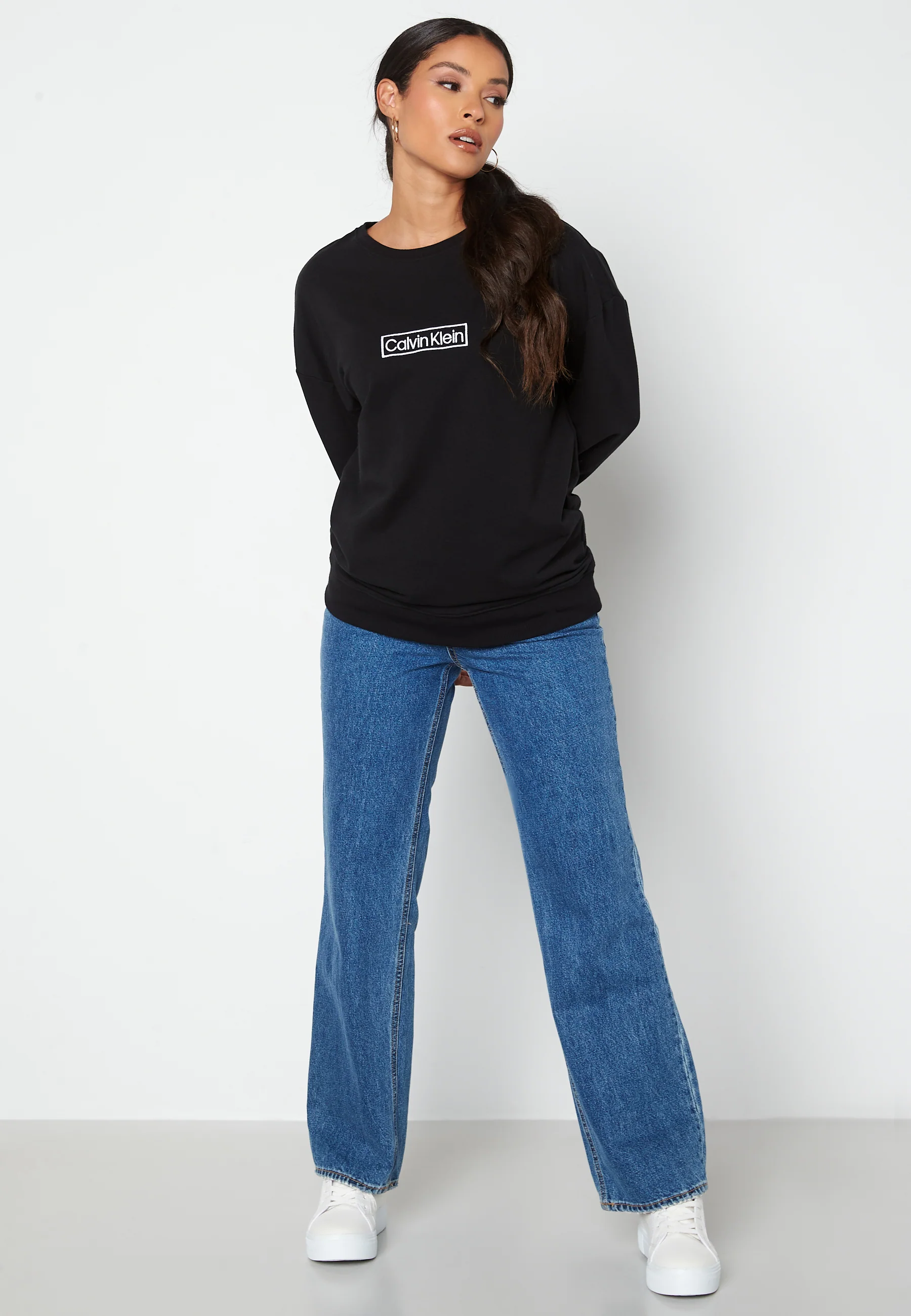 L/S Sweatshirt - Image 3