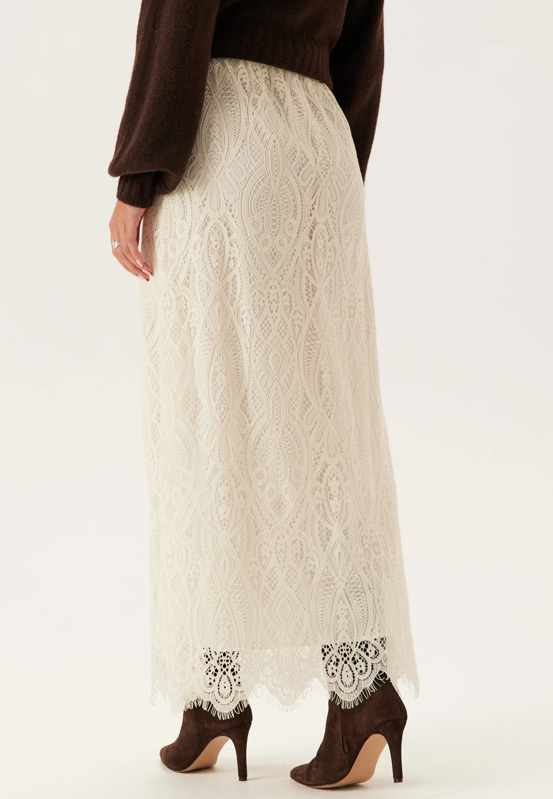 Lace Maxi Skirt - Image 3
