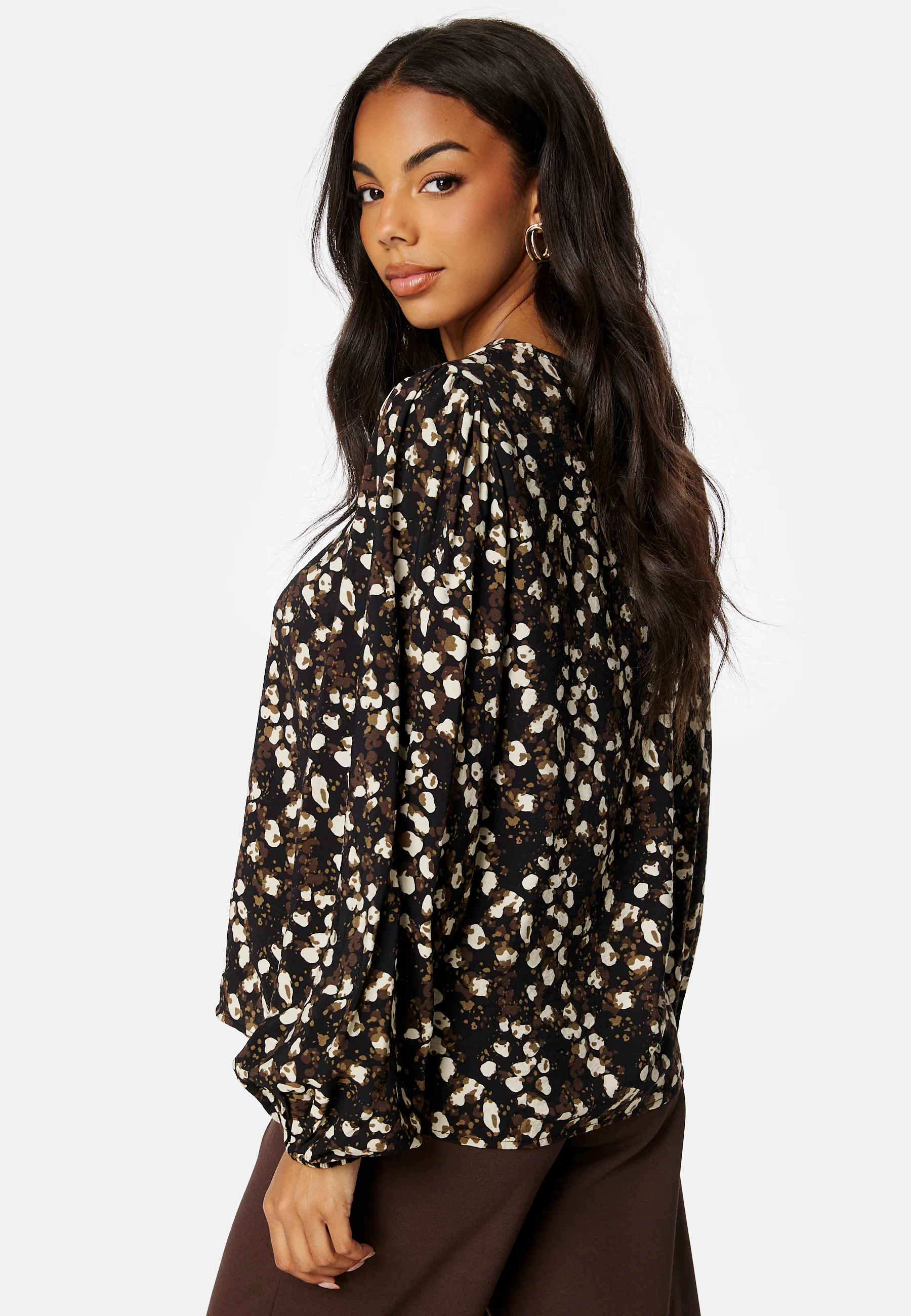 Leonora L/S V-Neck Top - Image 3