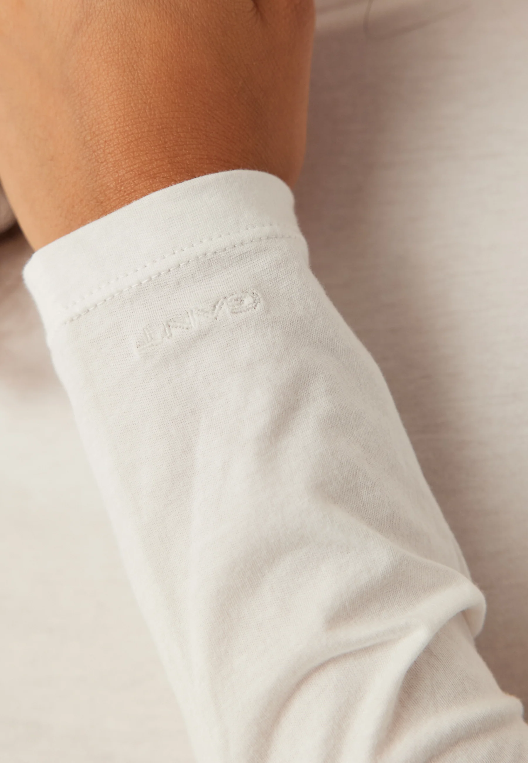 Light Cotton Ls T-shirt - Image 3