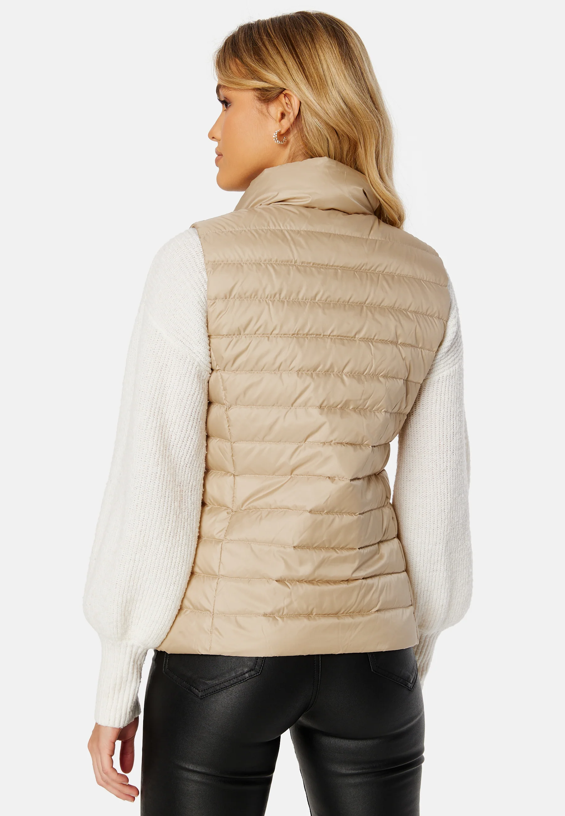 Light Down Gilet - Image 4