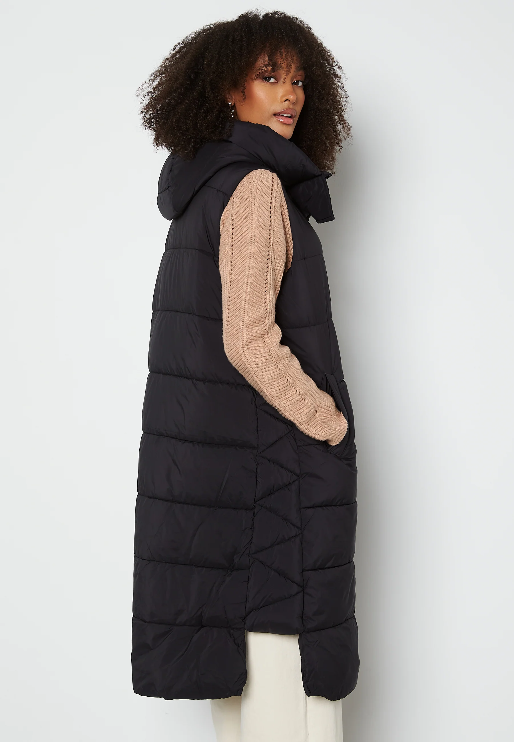 Lira Padded Vest - Image 3