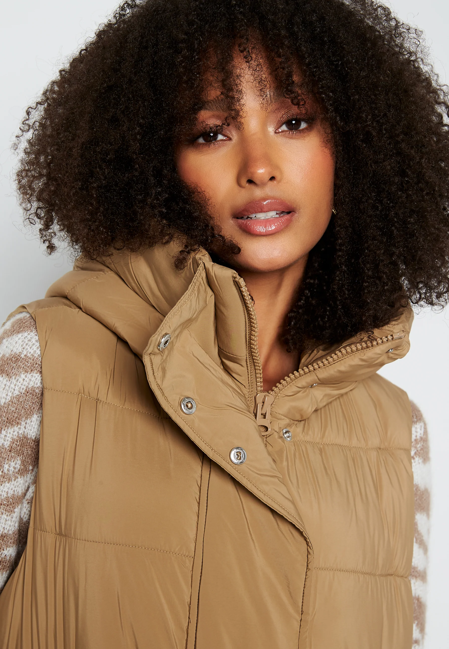 Lira Padded Vest - Image 5