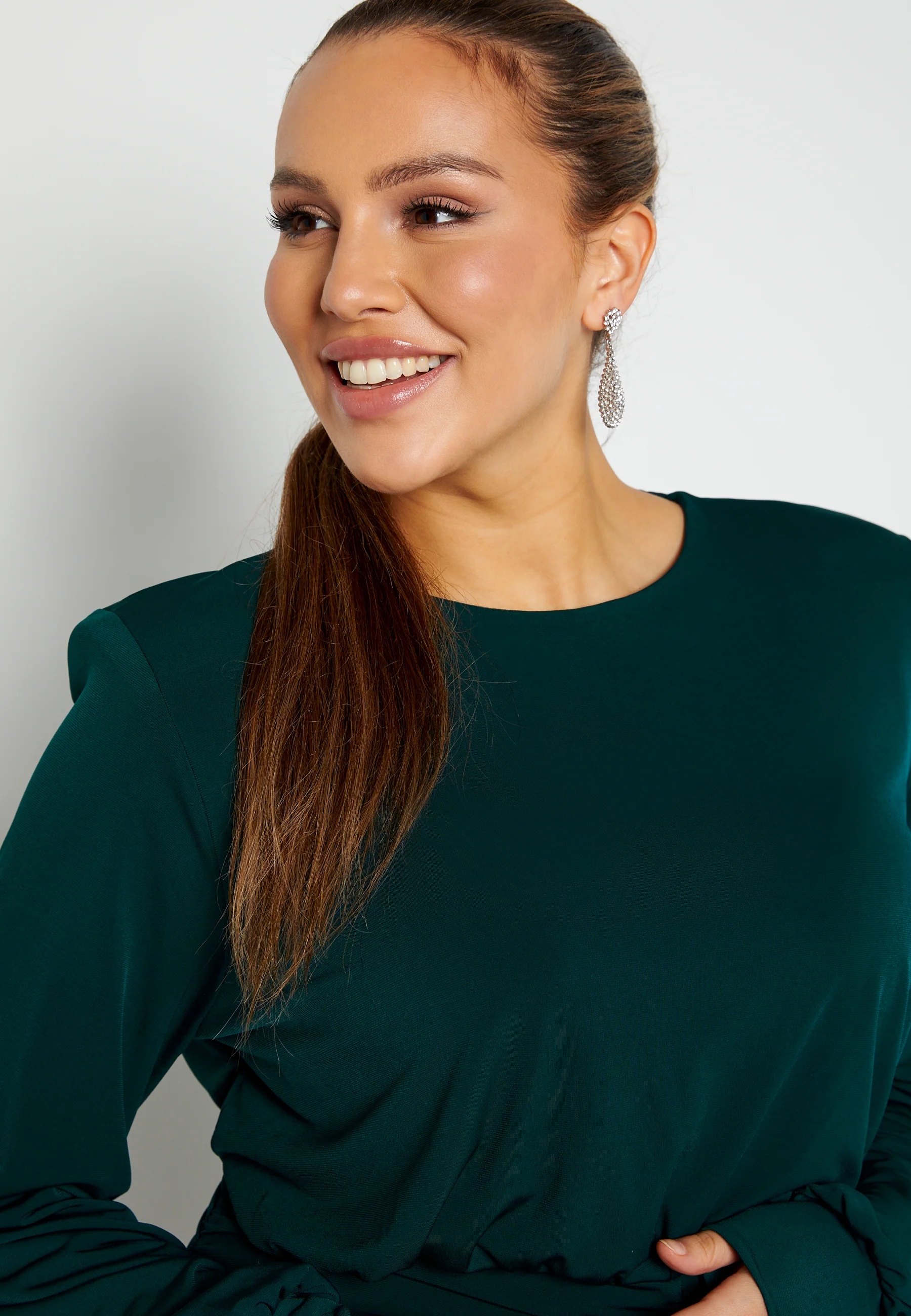 Long Sleeve Rouched Midi Dress - Image 4