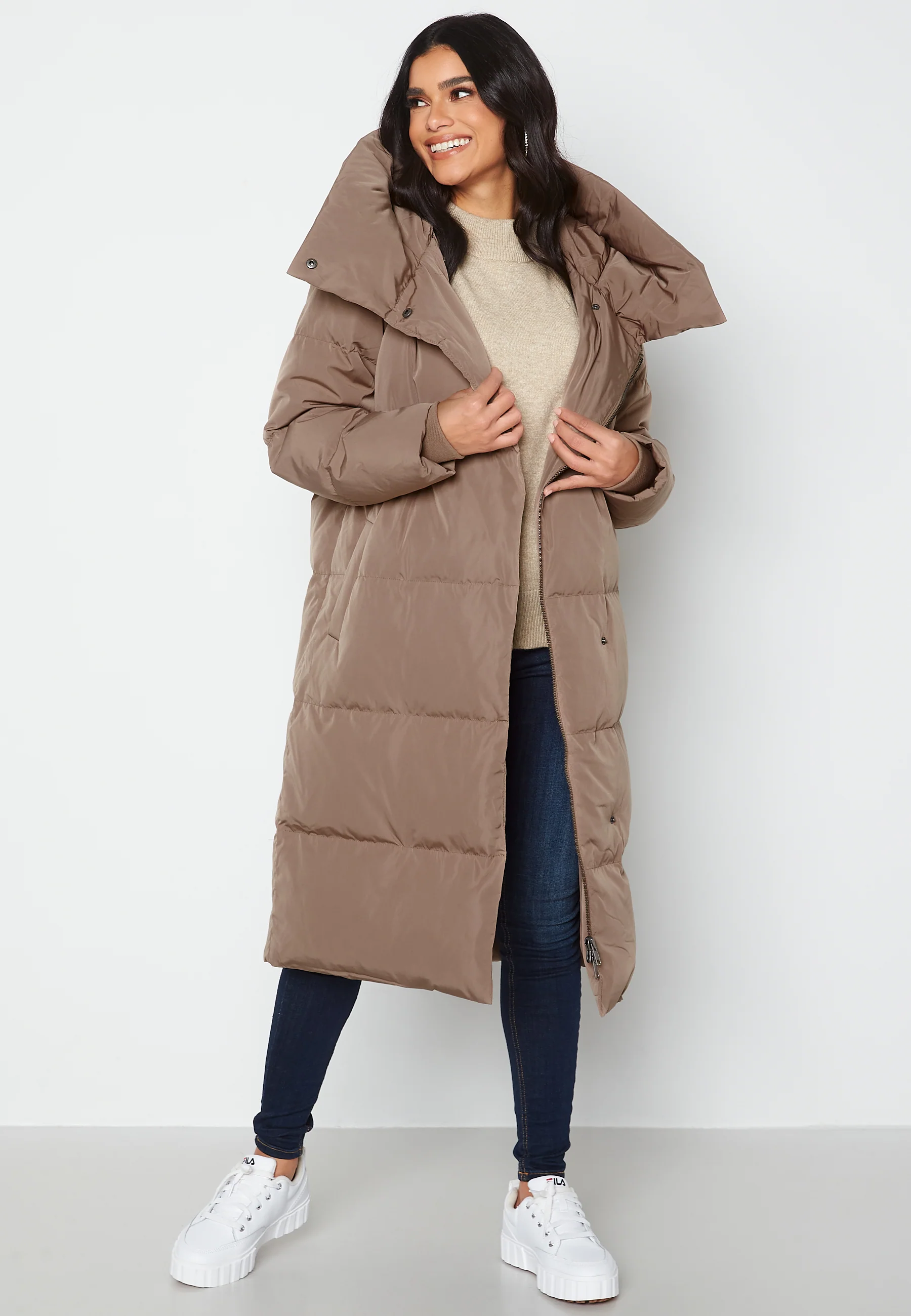 Louise Long Down Jacket - Image 2