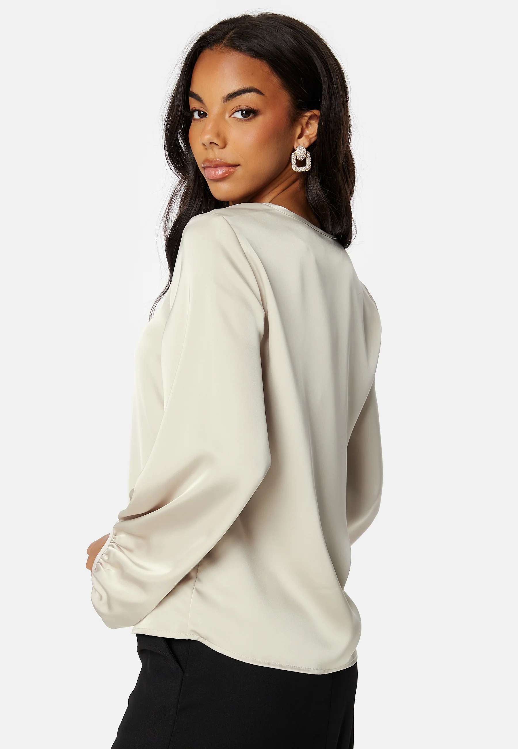 Lovie L/S V-Neck Detail Top - Image 3