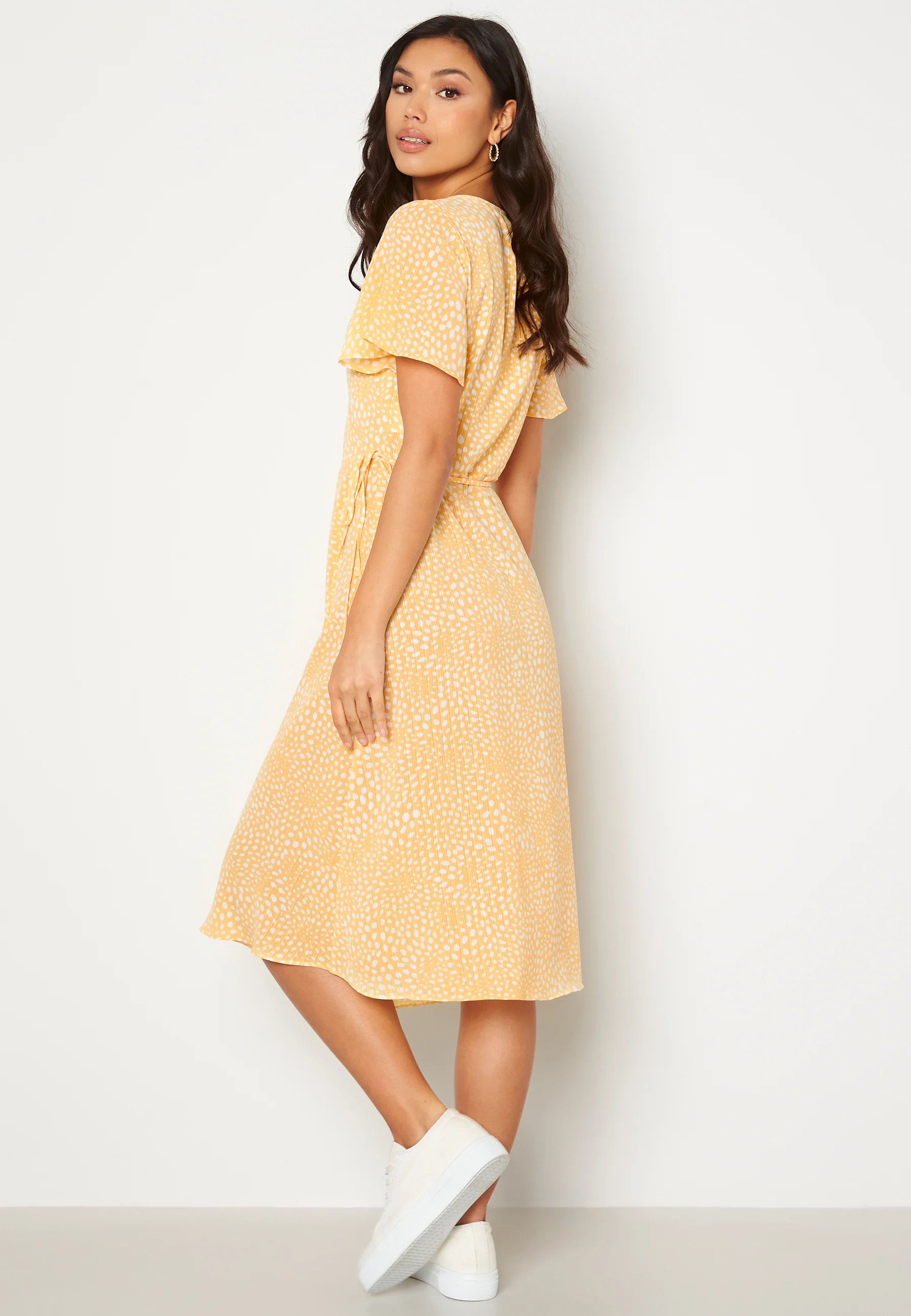 Lovie S/S Wrap Midi Dress - Image 2