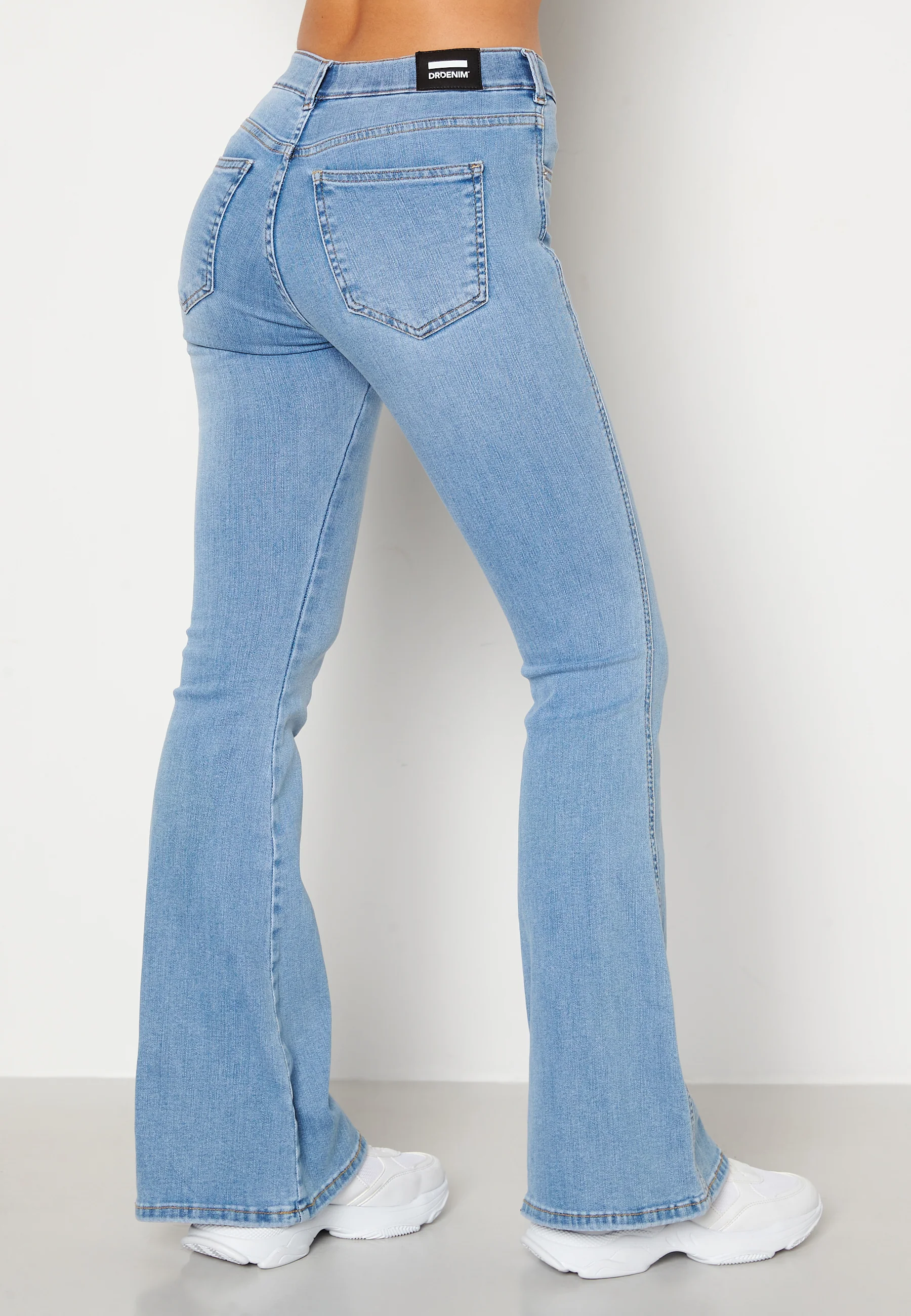 Macy - Image 5