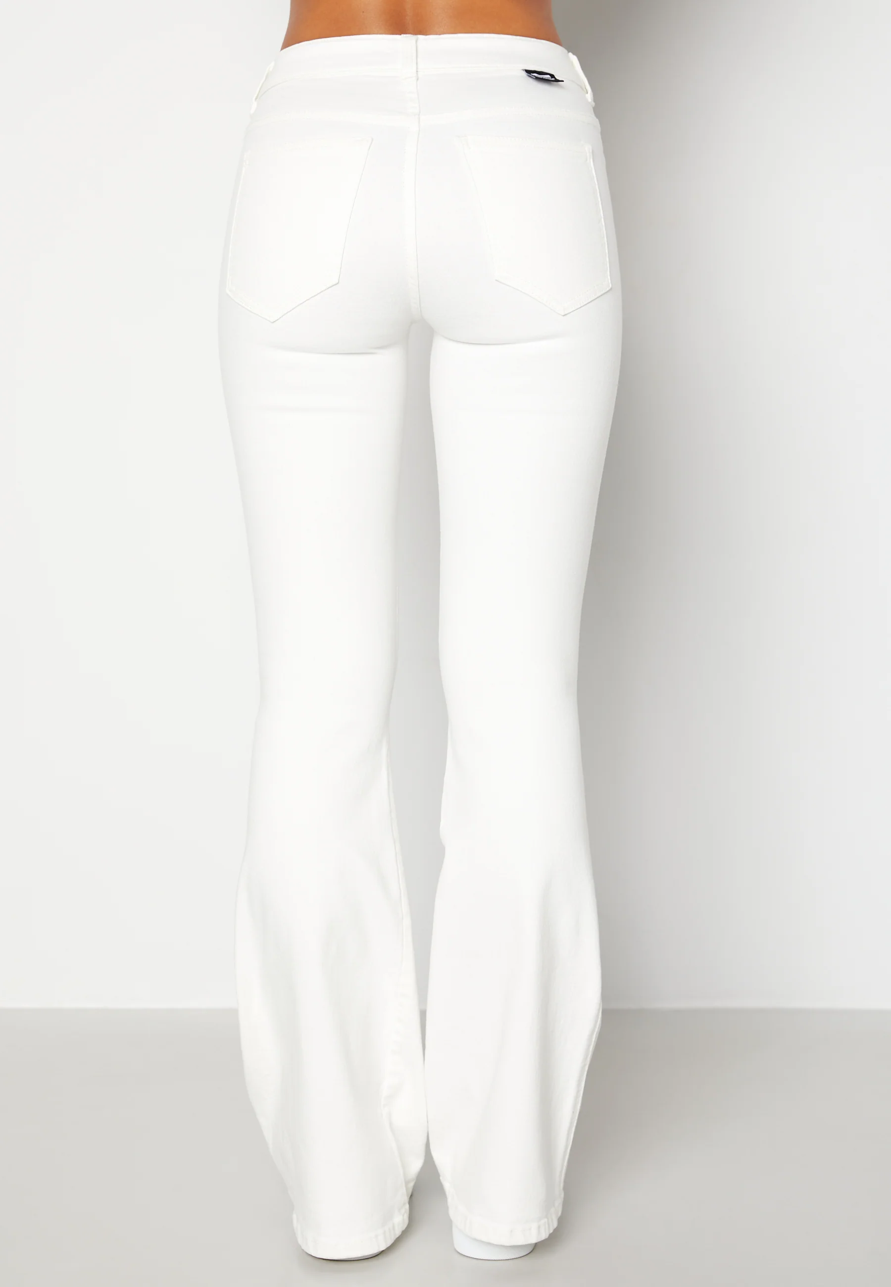 Macy - Image 4