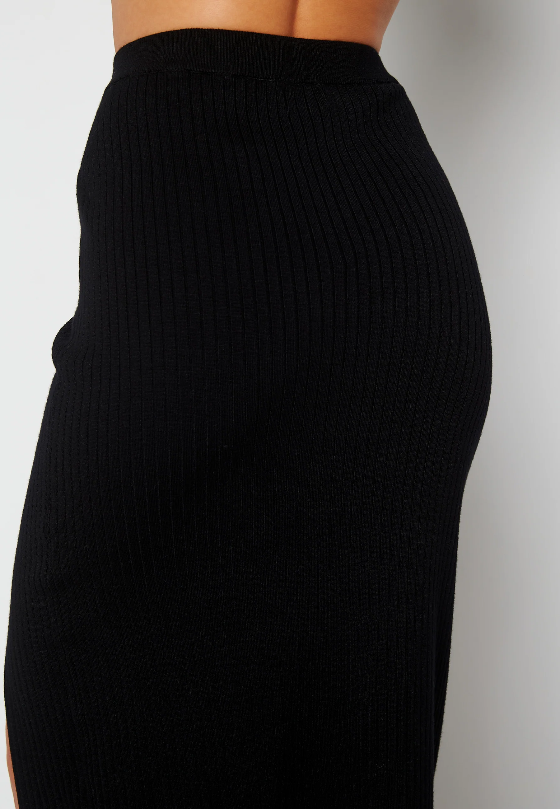 Mariam knitted skirt - Image 4