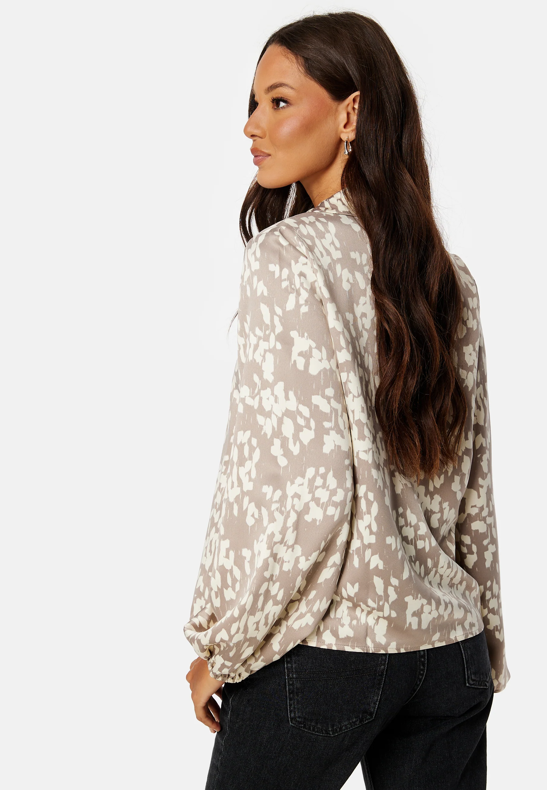 Merle L/S V-Neck Top - Image 3