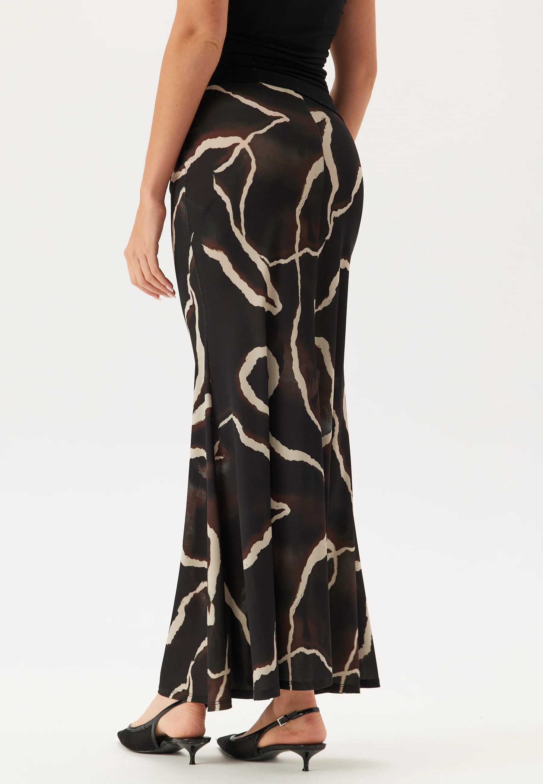 Mermaid Maxi Skirt - Image 3