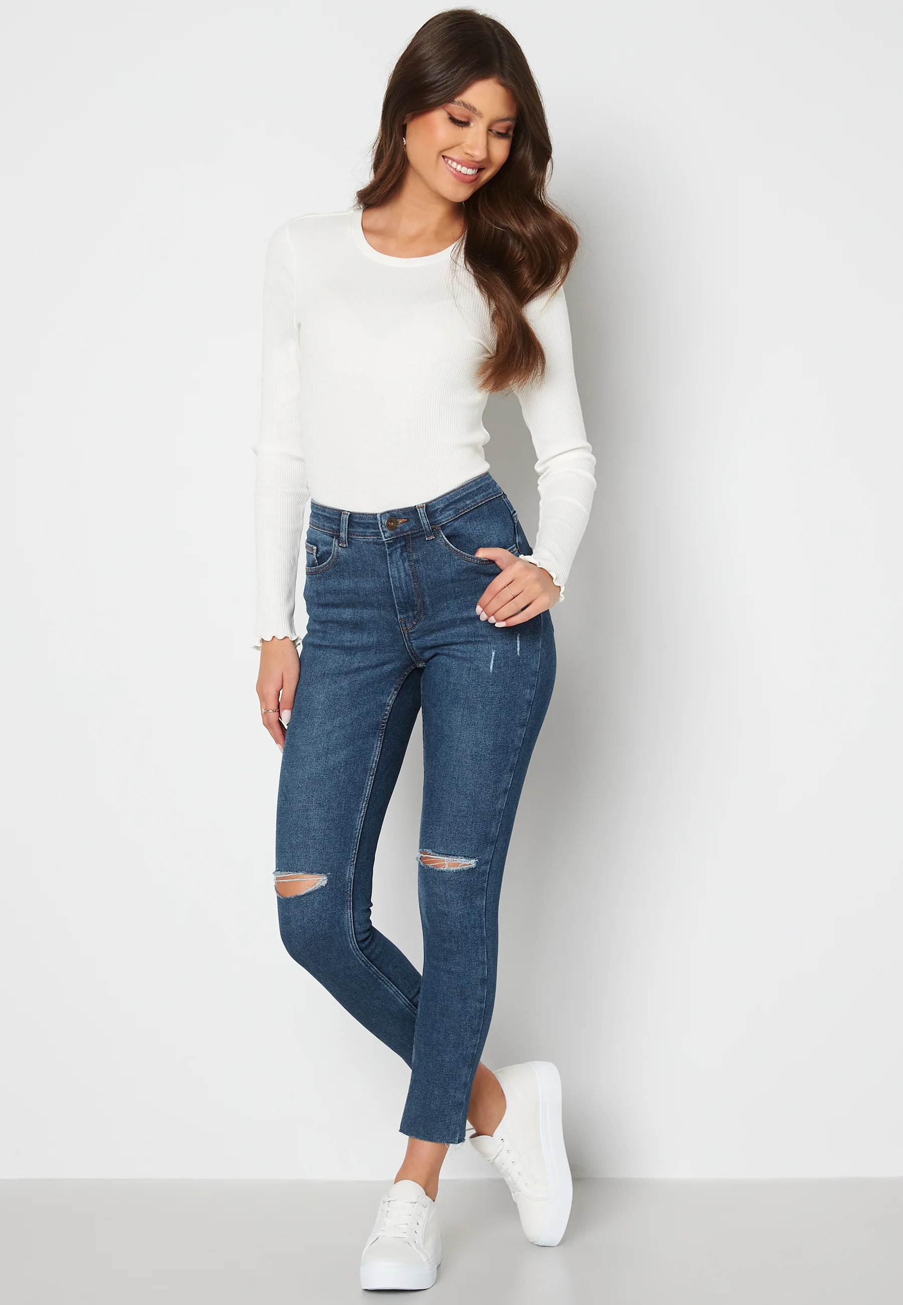 Midfive Flex Jeans - Image 2
