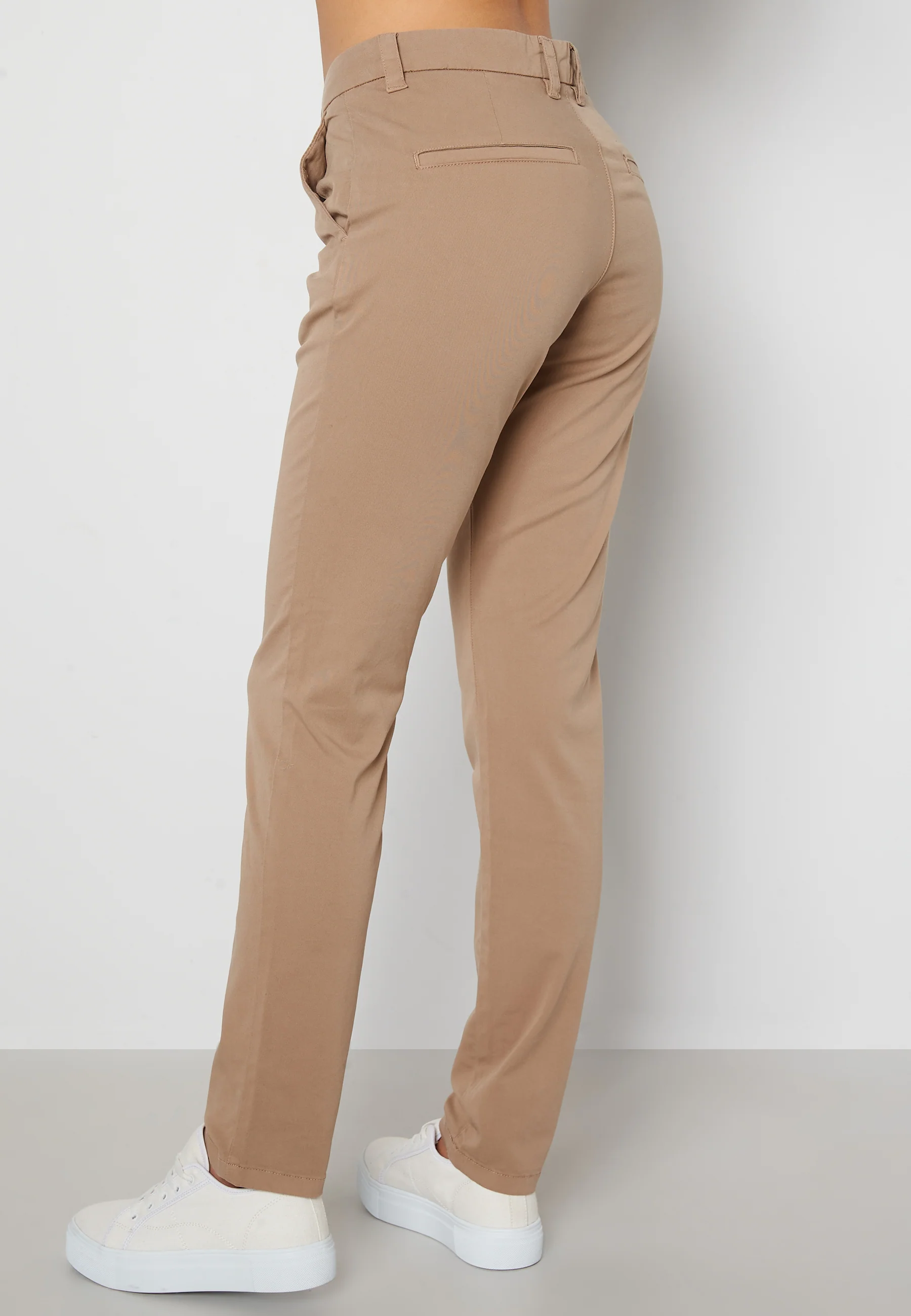 Miley MW Chino - Image 4