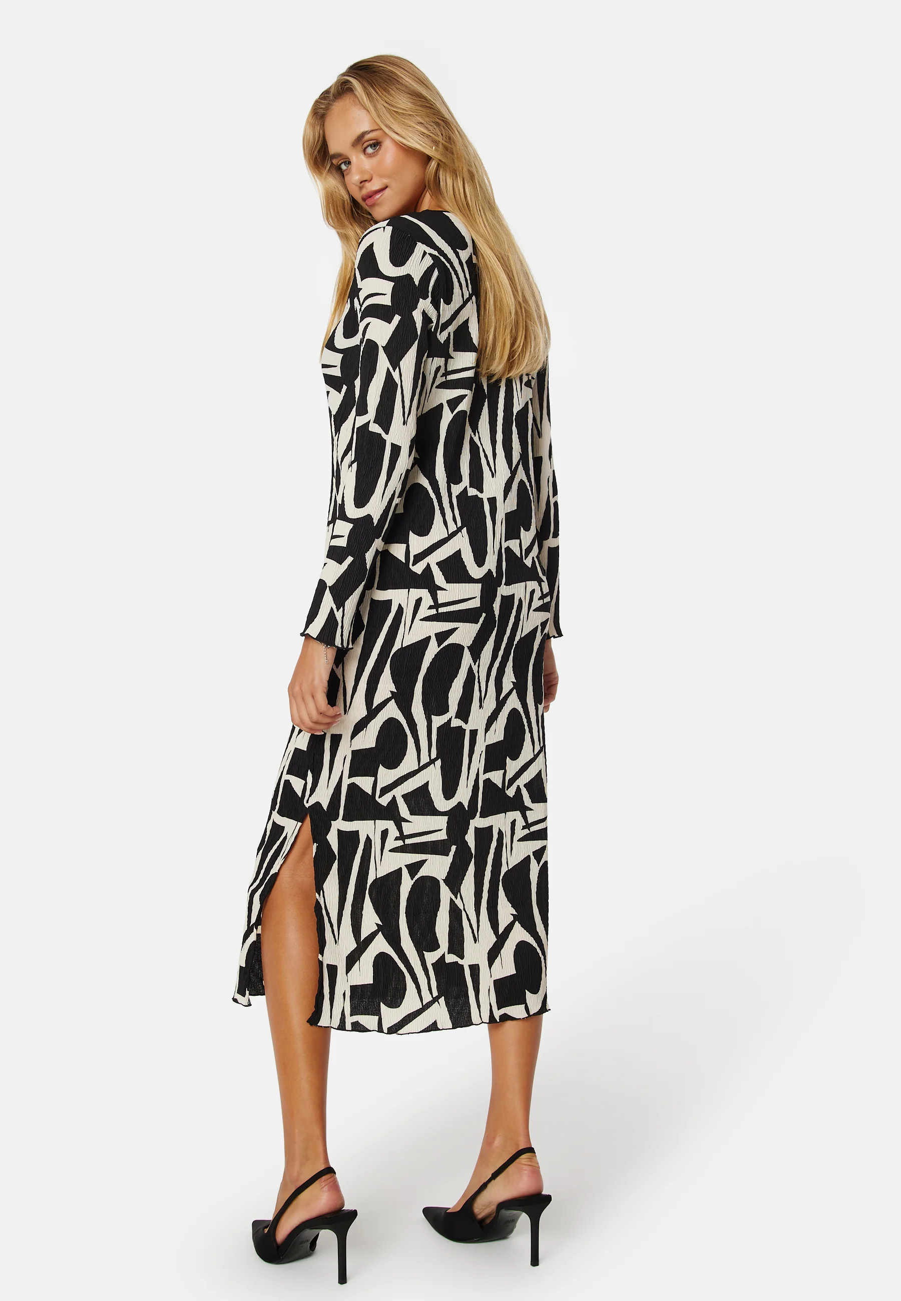 Molly L/S Plisse Dress - Image 2