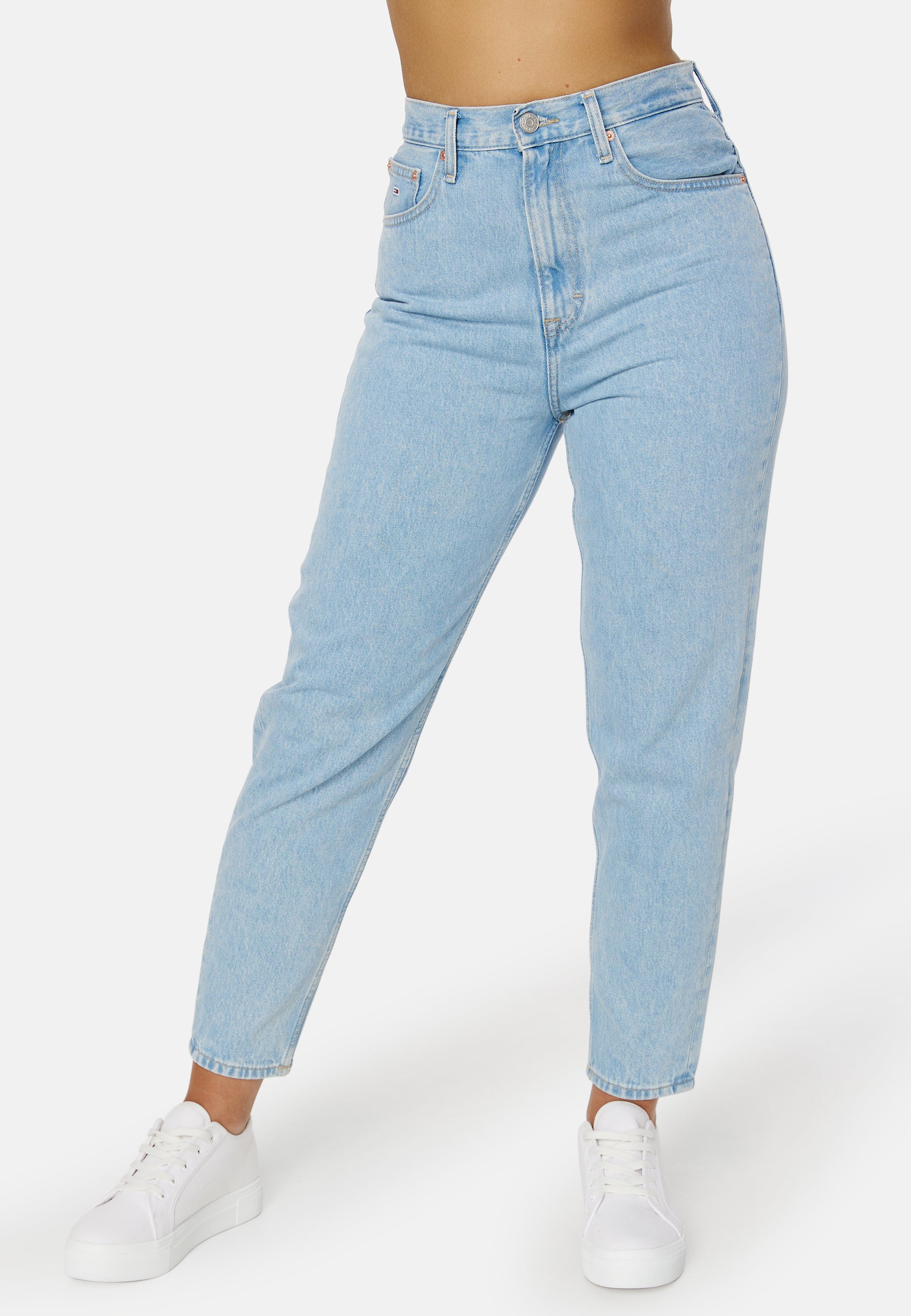Mom Tapered Jeans - Image 2