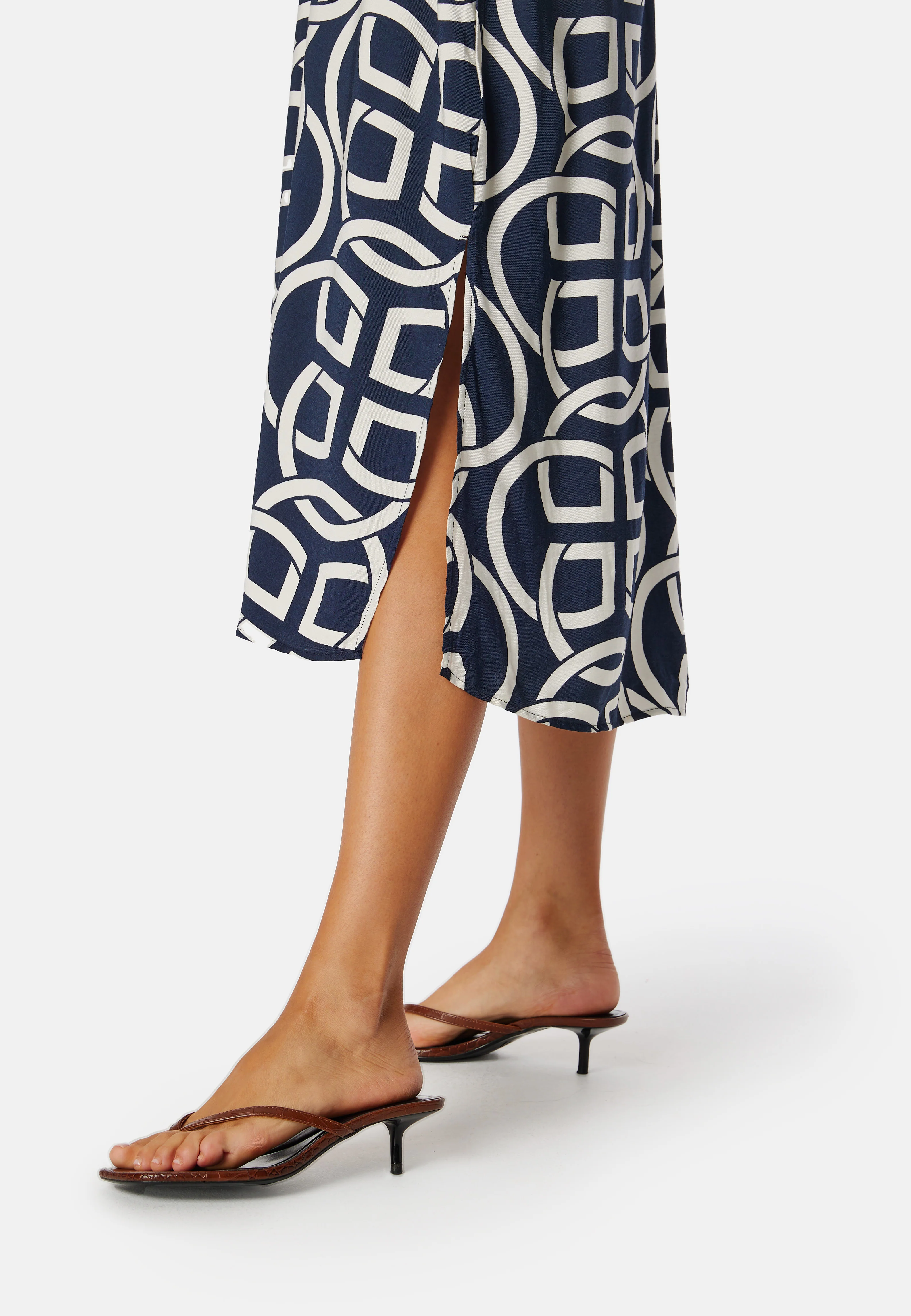Monogram Print SS Caftan - Image 3