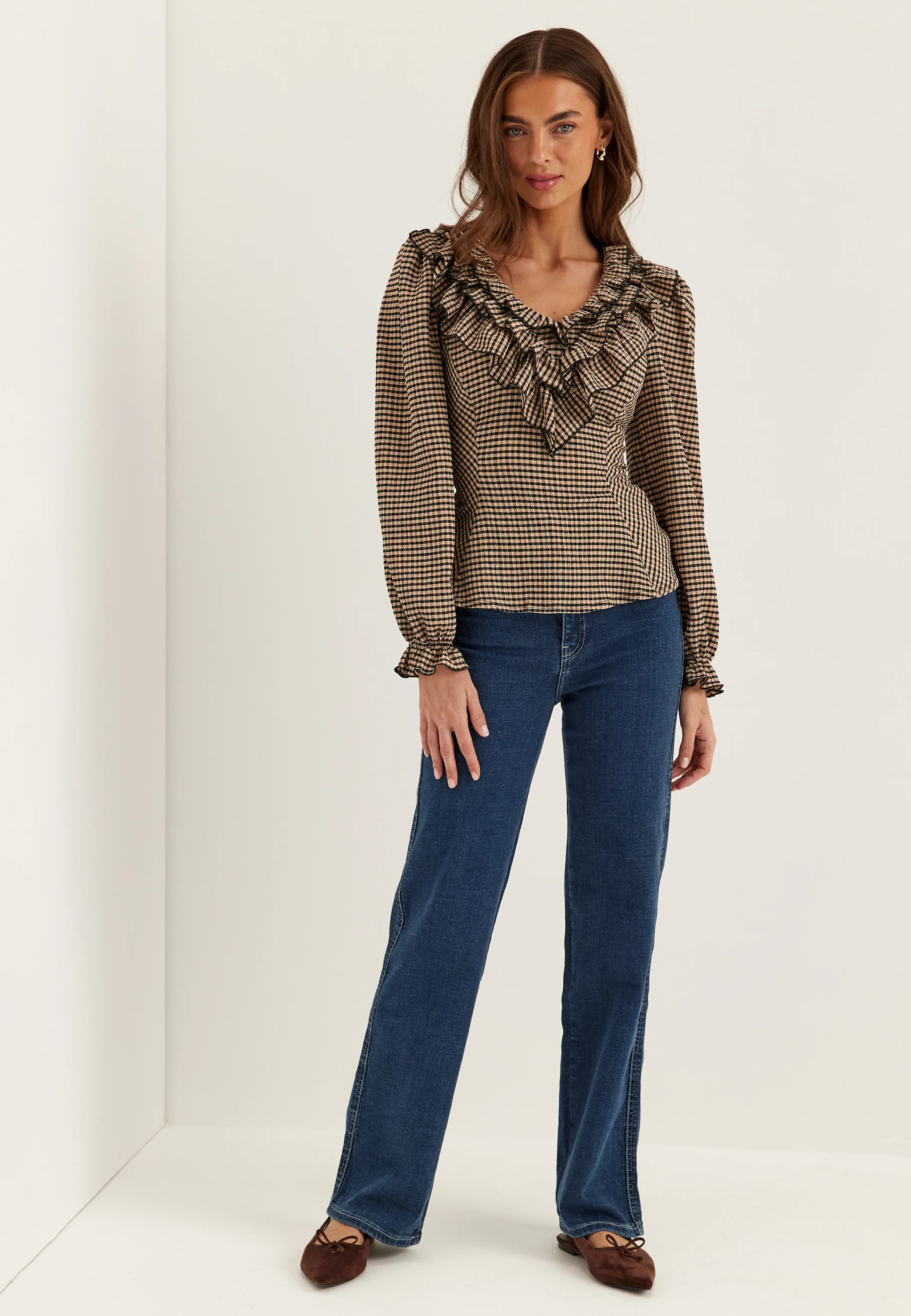 Moxy Straight - Image 3