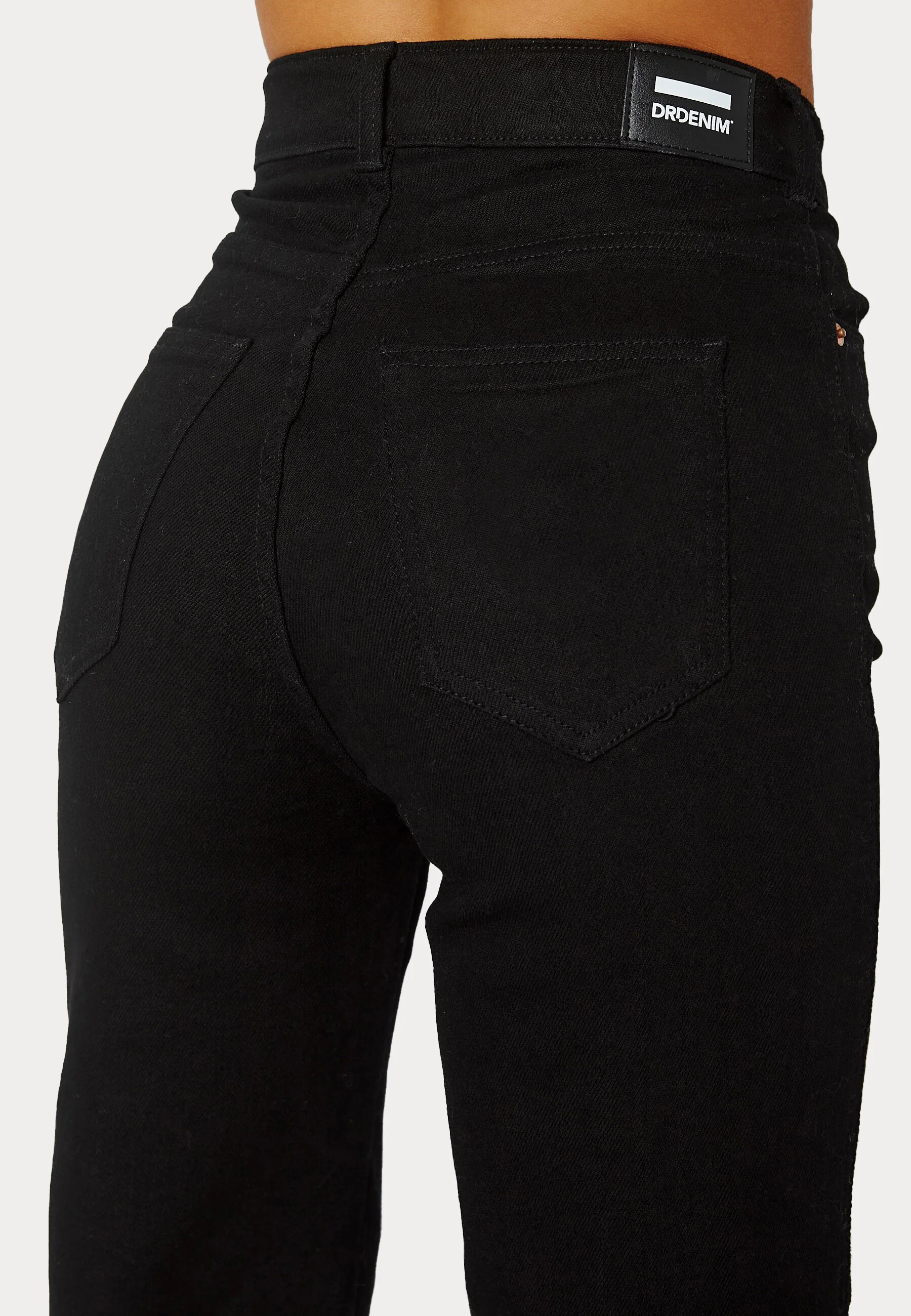 Moxy Straight - Image 5