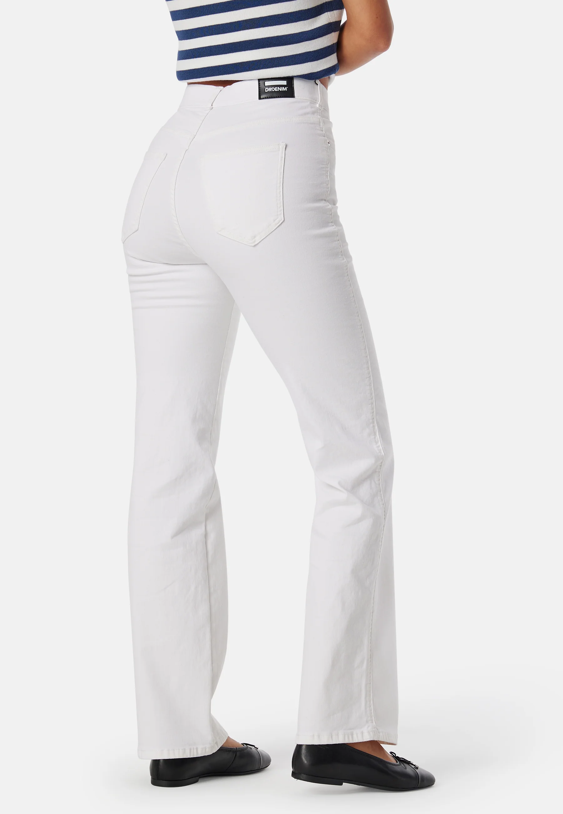 Moxy Straight - Image 2