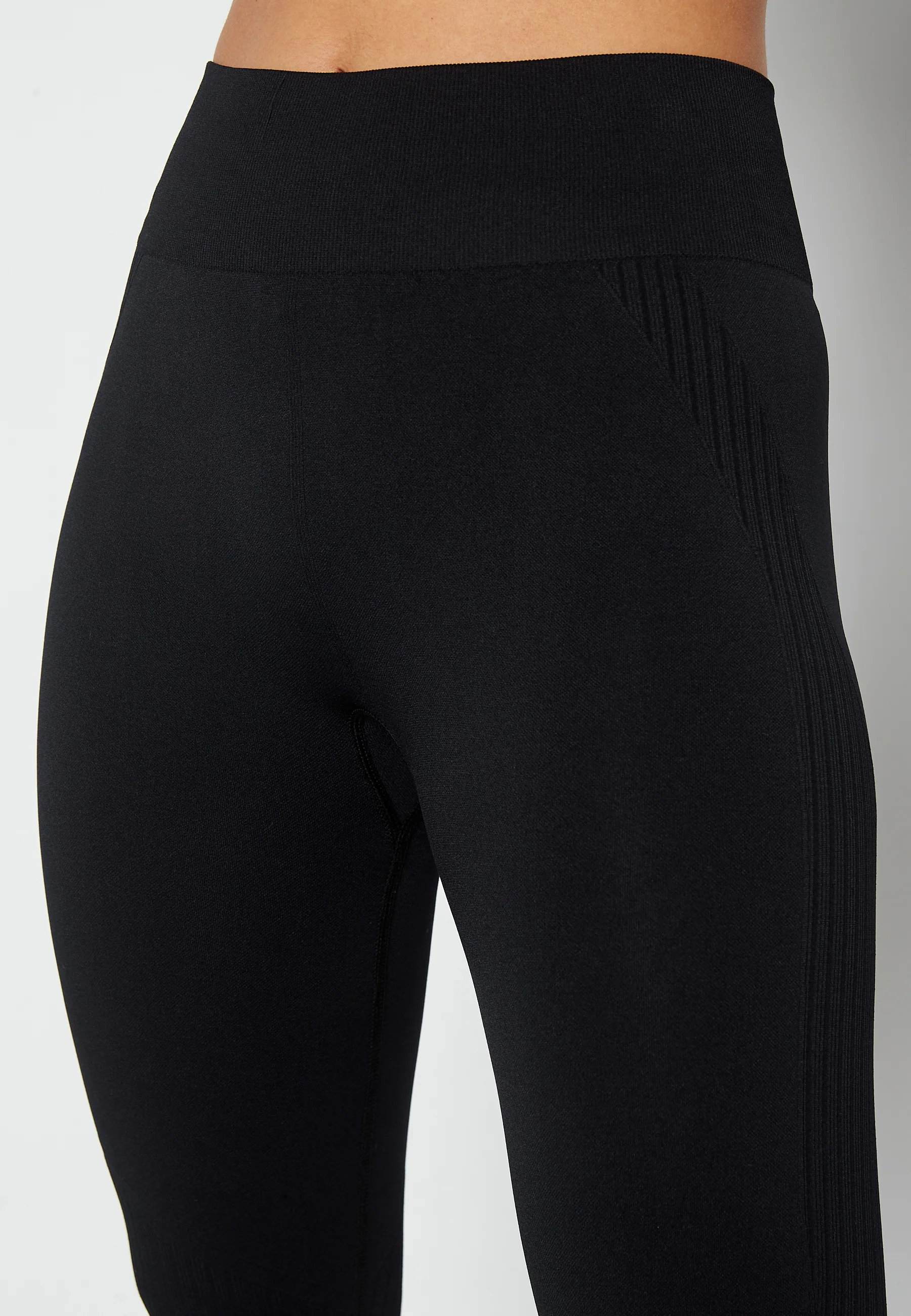 Naga HW Cir Tights - Image 4