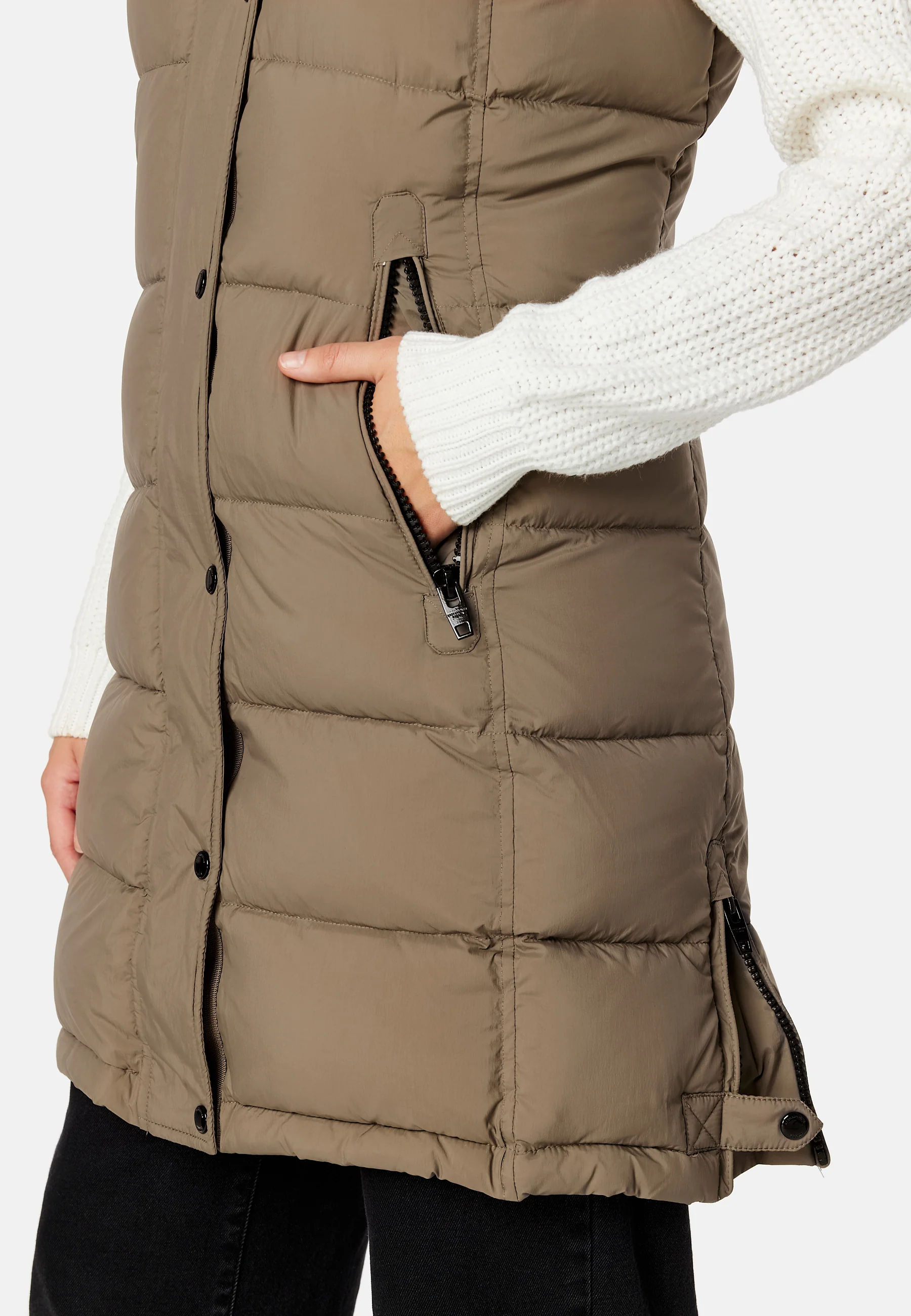 Nightingale Mid Vest - Image 5