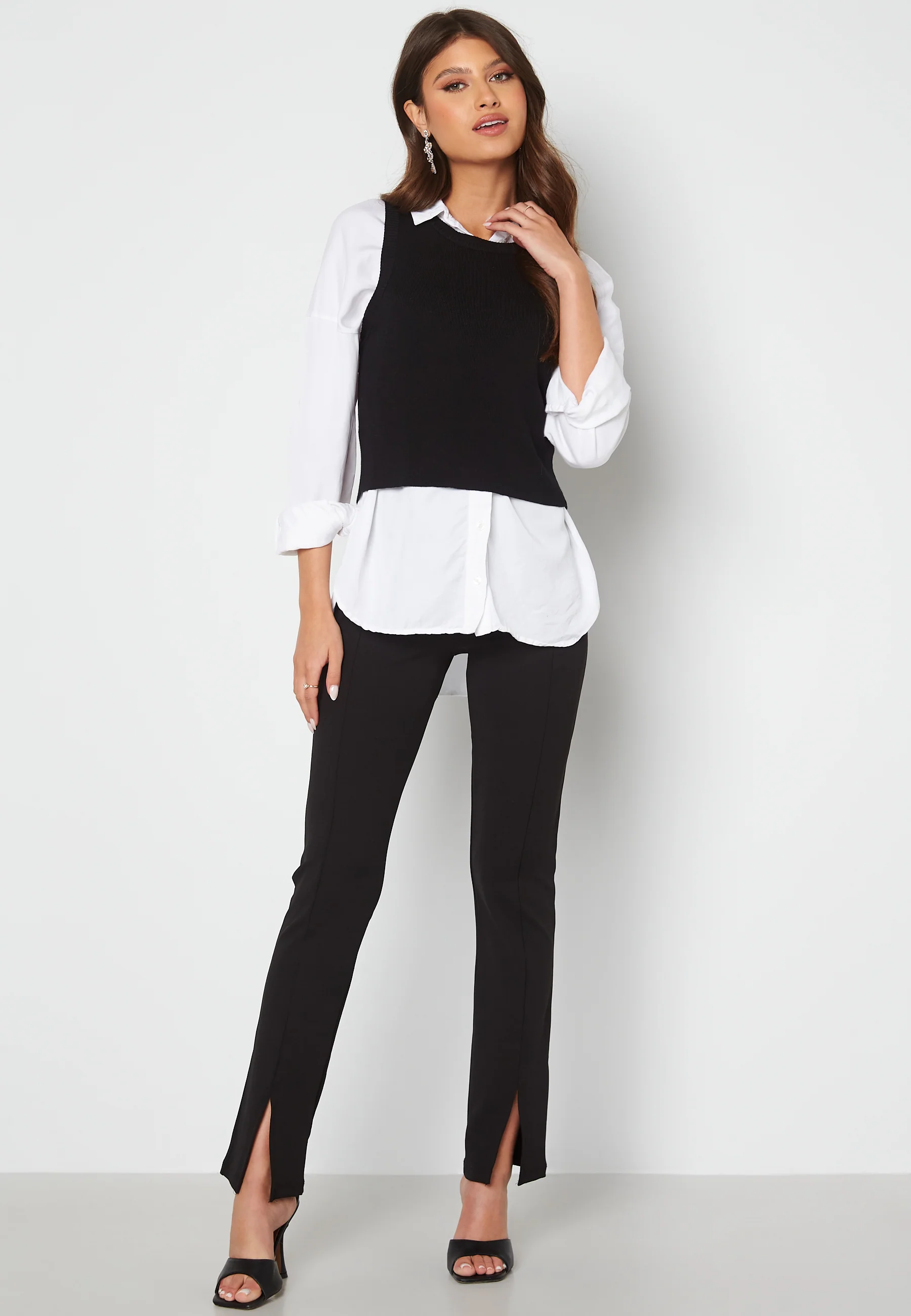 Noelia knitted vest - Image 2
