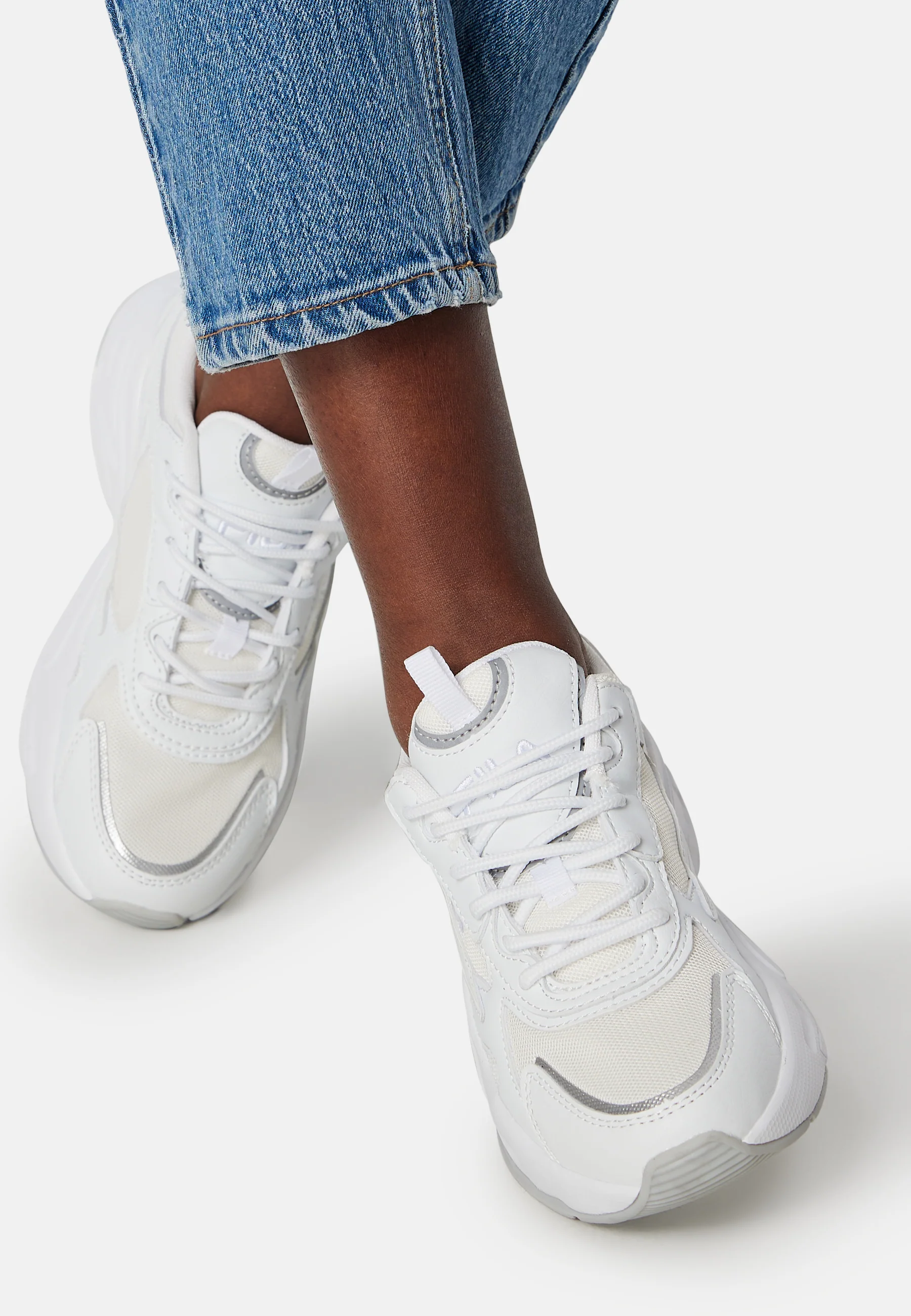 Novarra Sneakers